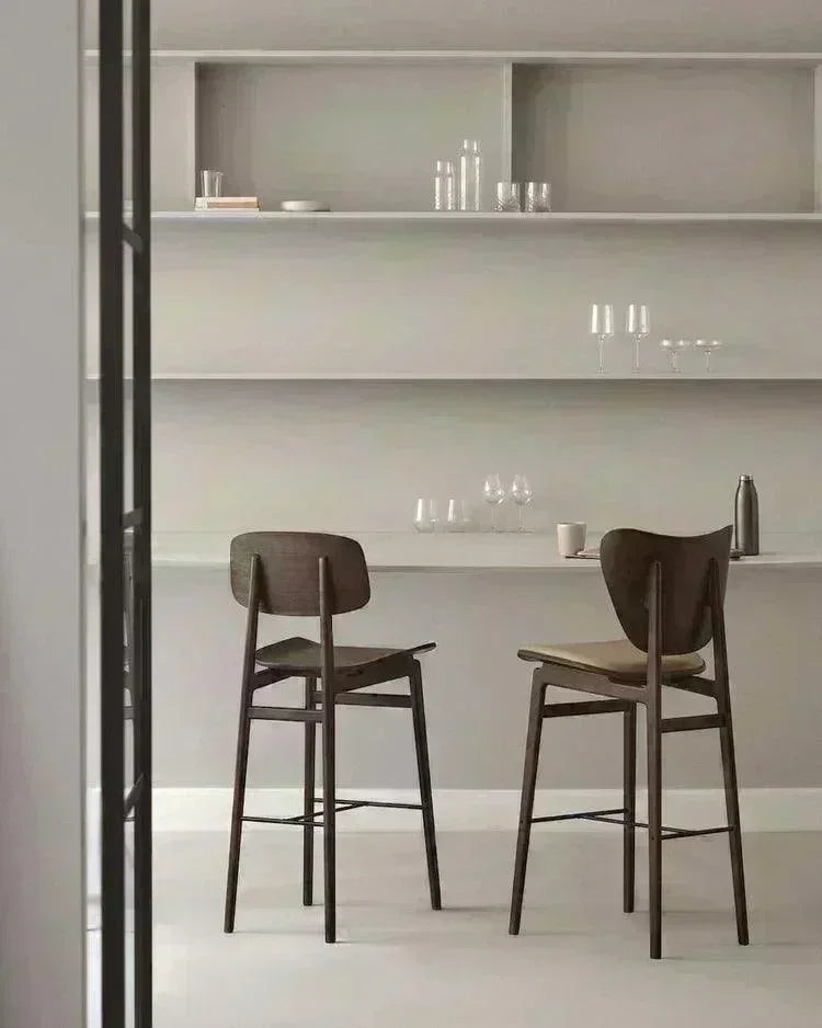 Scaun de bar NY11 din stejar - Norr11 - PARIS14A.RO