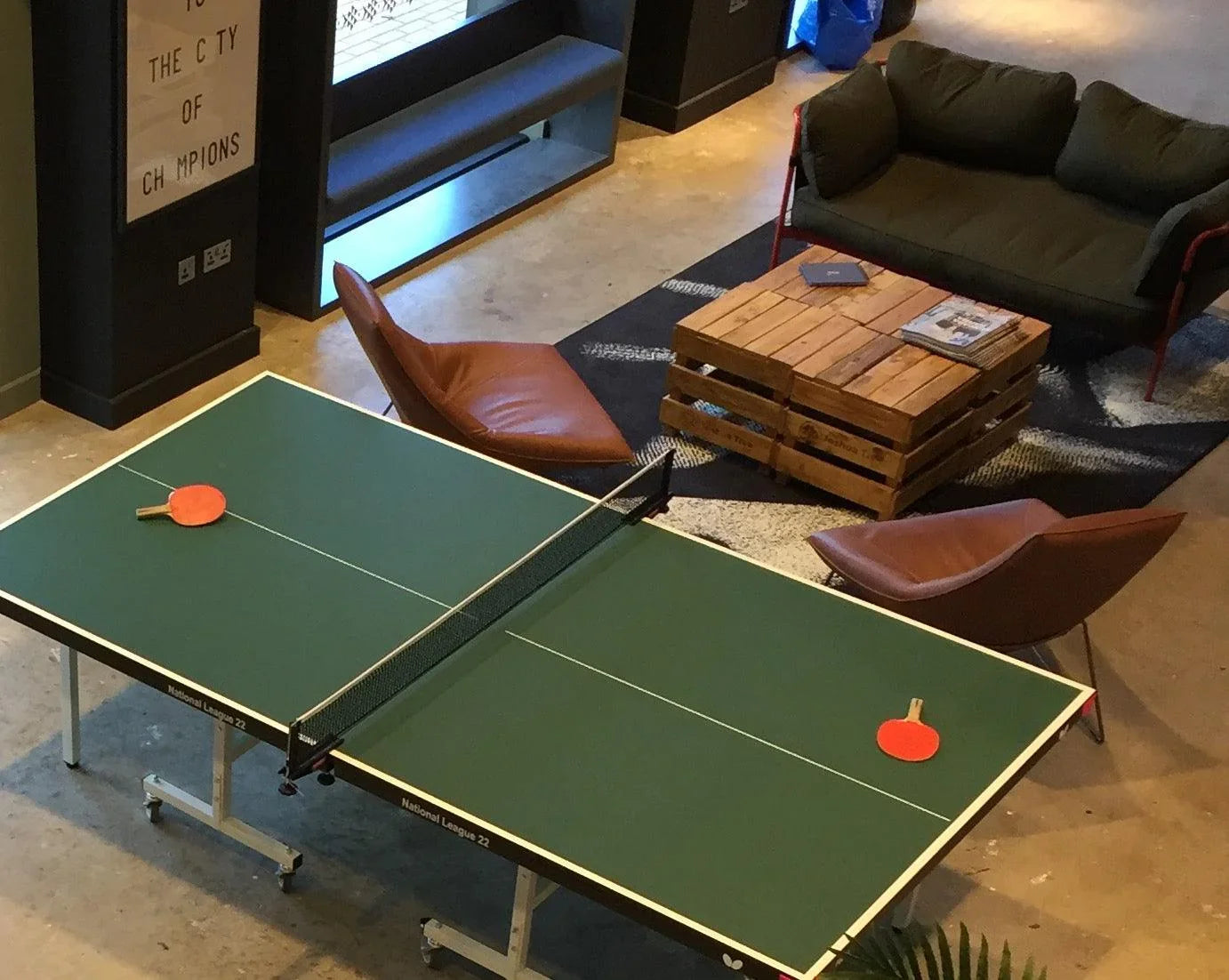 Scaun lounge Beal pivotant - Jess Design - PARIS14A.RO