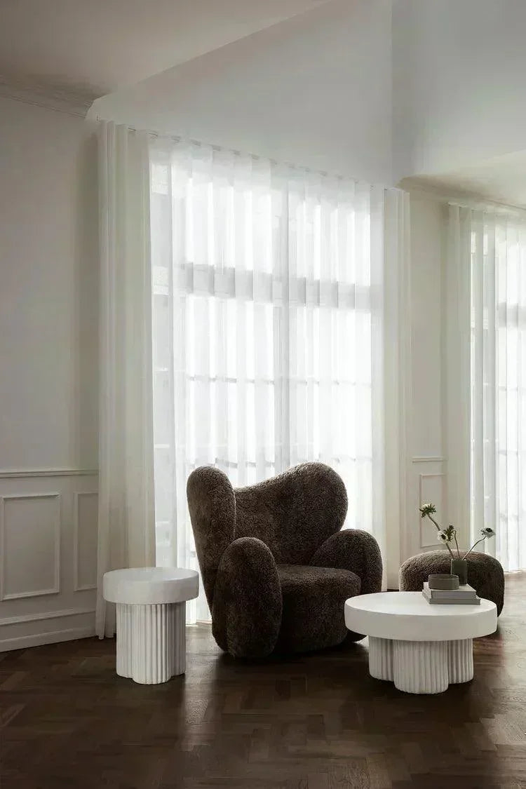 Scaun Lounge Big Big cu tapiterie din tesatura Sheepskin - Norr11 - PARIS14A.RO