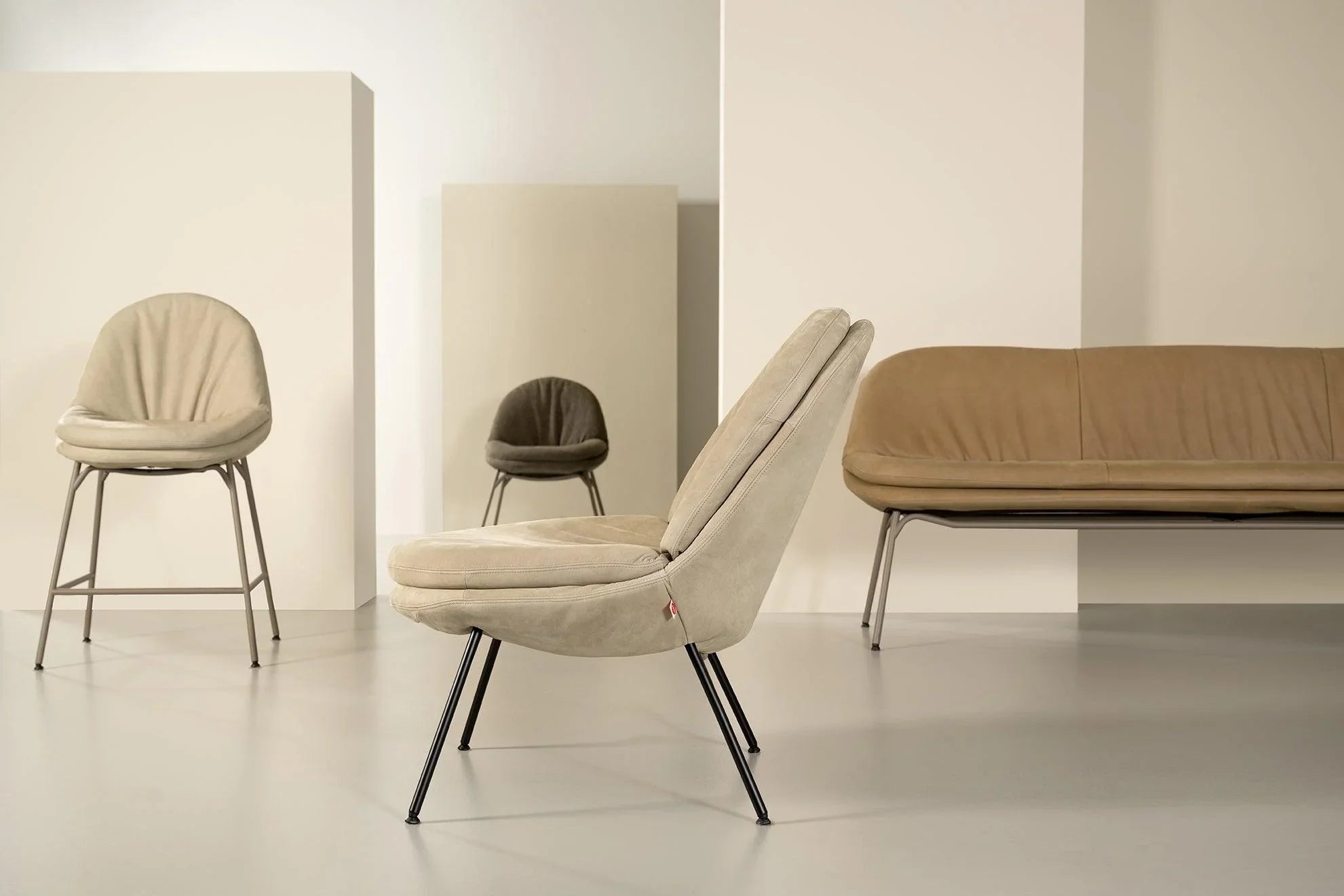 Scaun lounge Curtis - Jess Design - PARIS14A.RO