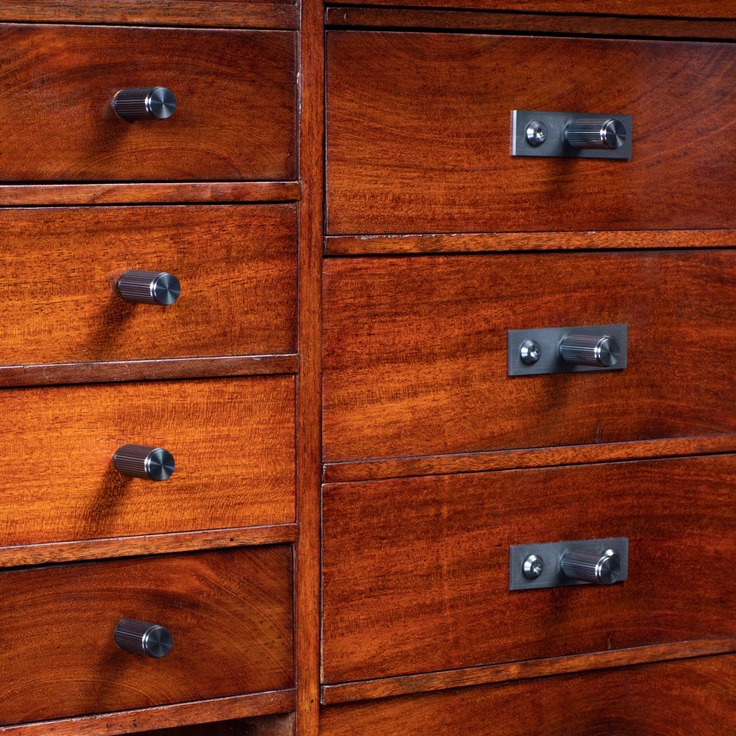 Set de manere tip buton pentru dulap / LINEAR - Buster & Punch - PARIS14A.RO