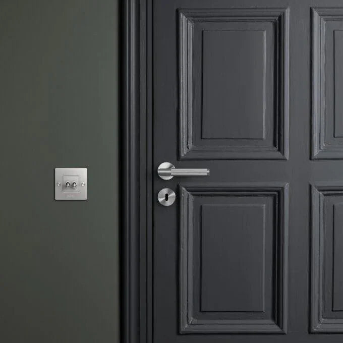 Set manere pentru usa / Cross - Buster & Punch - PARIS14A.RO