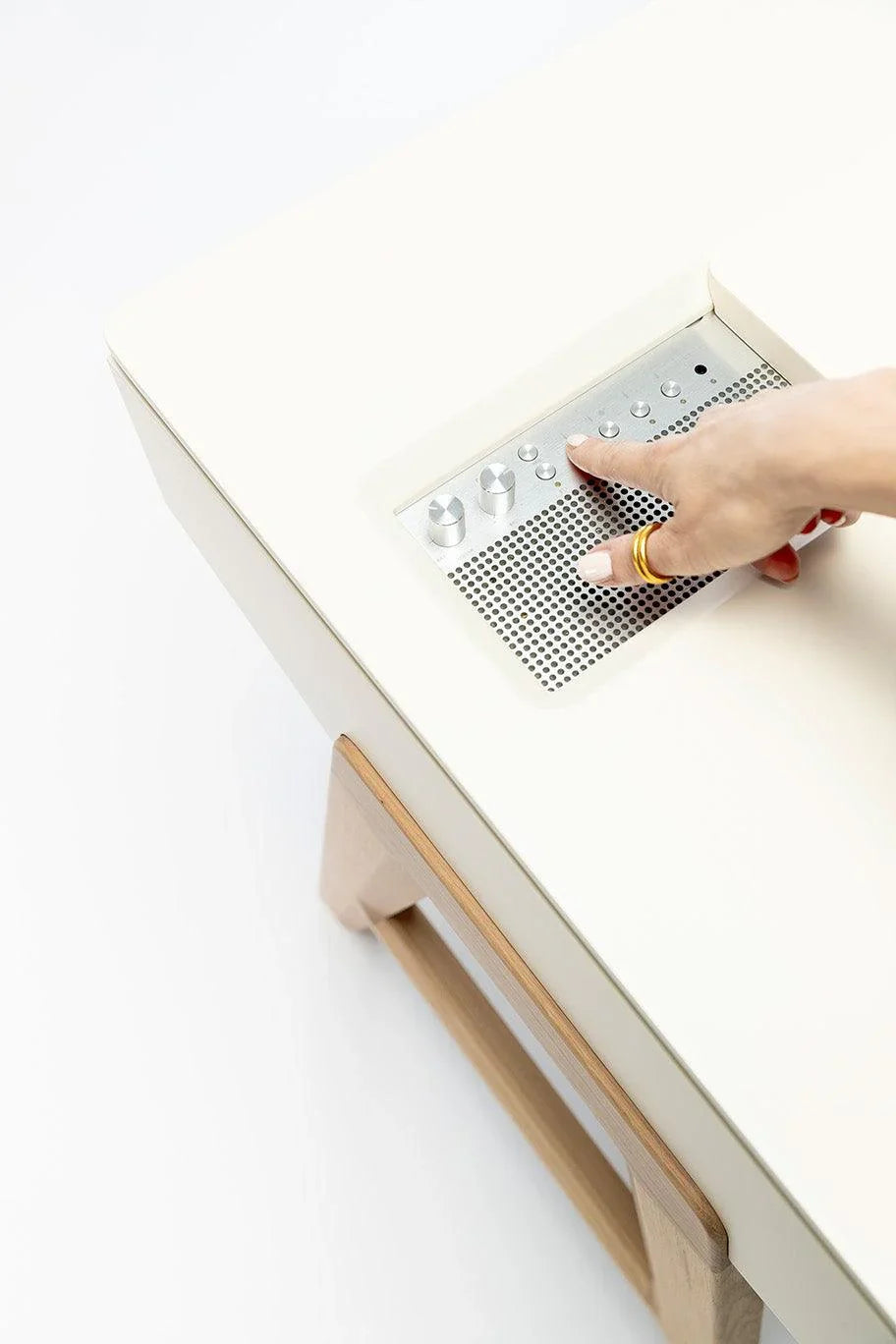 Sistem difuzoare acustice active LX STUDIO fara platanta - La Boite Concept - PARIS14A.RO