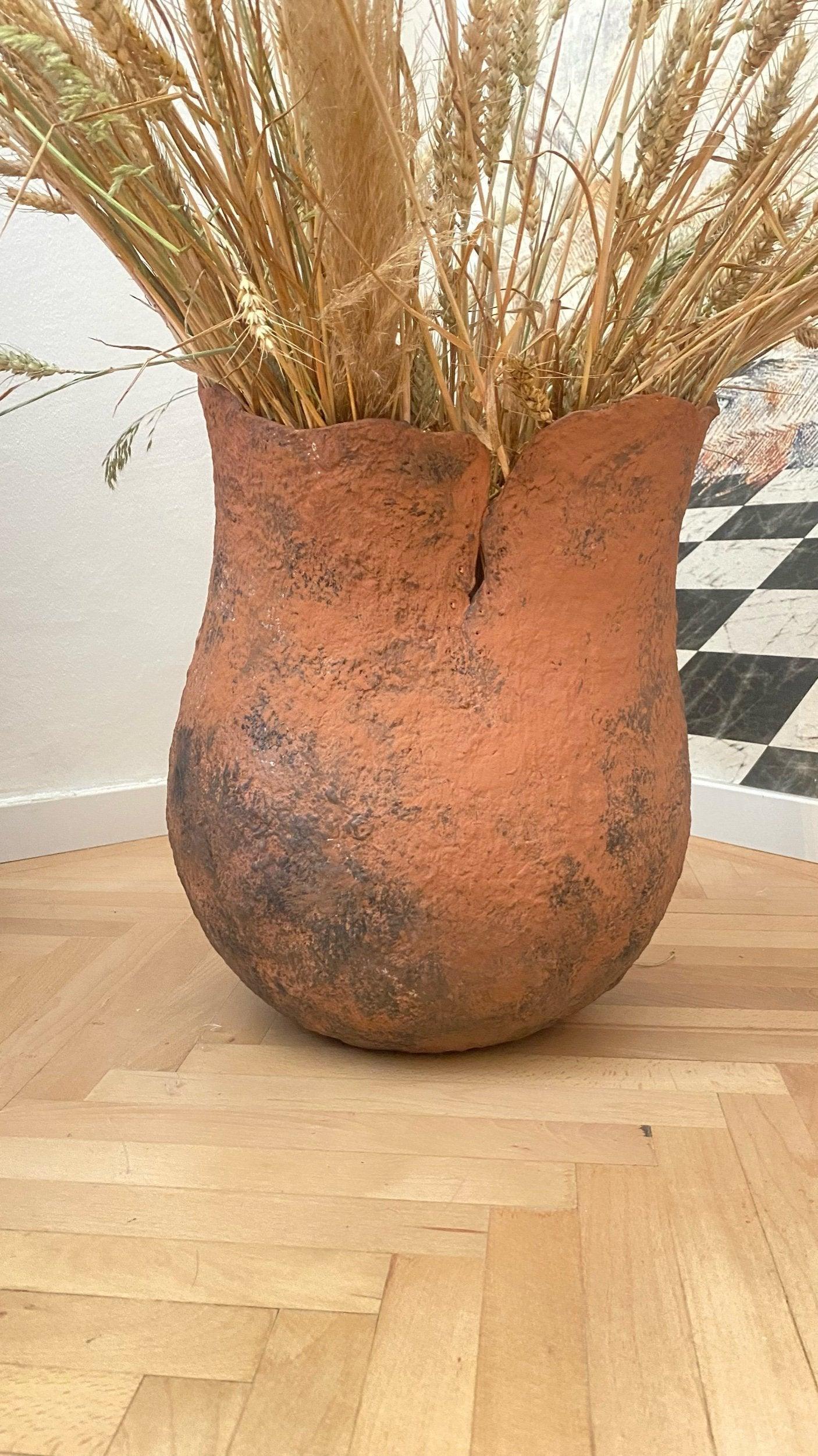 Vază Ecoul Timpului - VECHICANOU - PARIS14A.RO