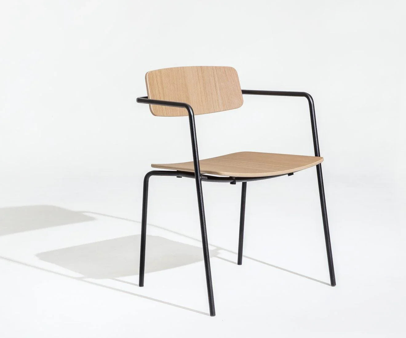 Scaun de dining cu spatar deschis Float by Motarasu