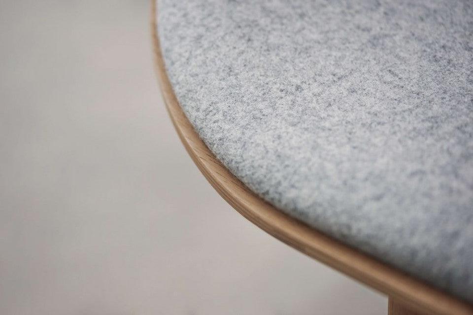 Banca maro/gri piatra din lemn si textil 160 cm Dune Bolia - PARIS14A.RO