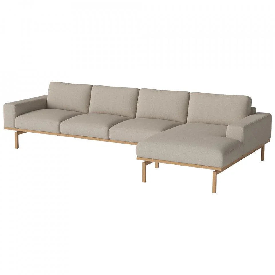 Canapea cu colt bej nisipiu din polietilena reciclata si lemn pentru 4 persoane Elton Right Bolia - PARIS14A.RO