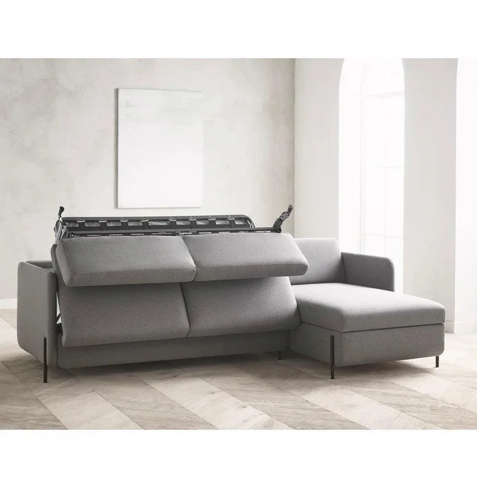 Canapea cu colt extensibila gri/maro din lana pentru 2,5 persoane Pira Mira Right Bolia - PARIS14A.RO