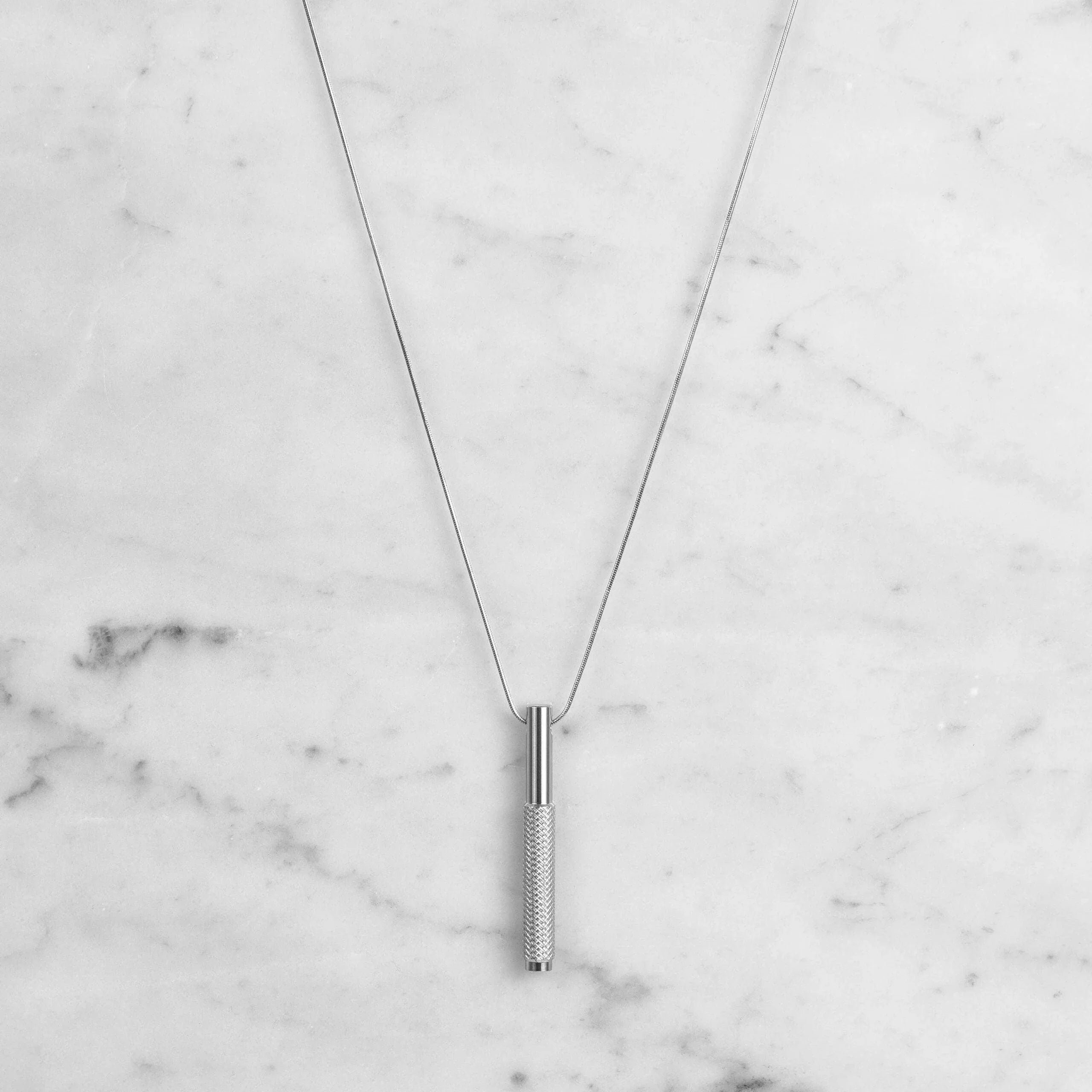 Colier / VERTICAL - Buster & Punch - PARIS14A.RO