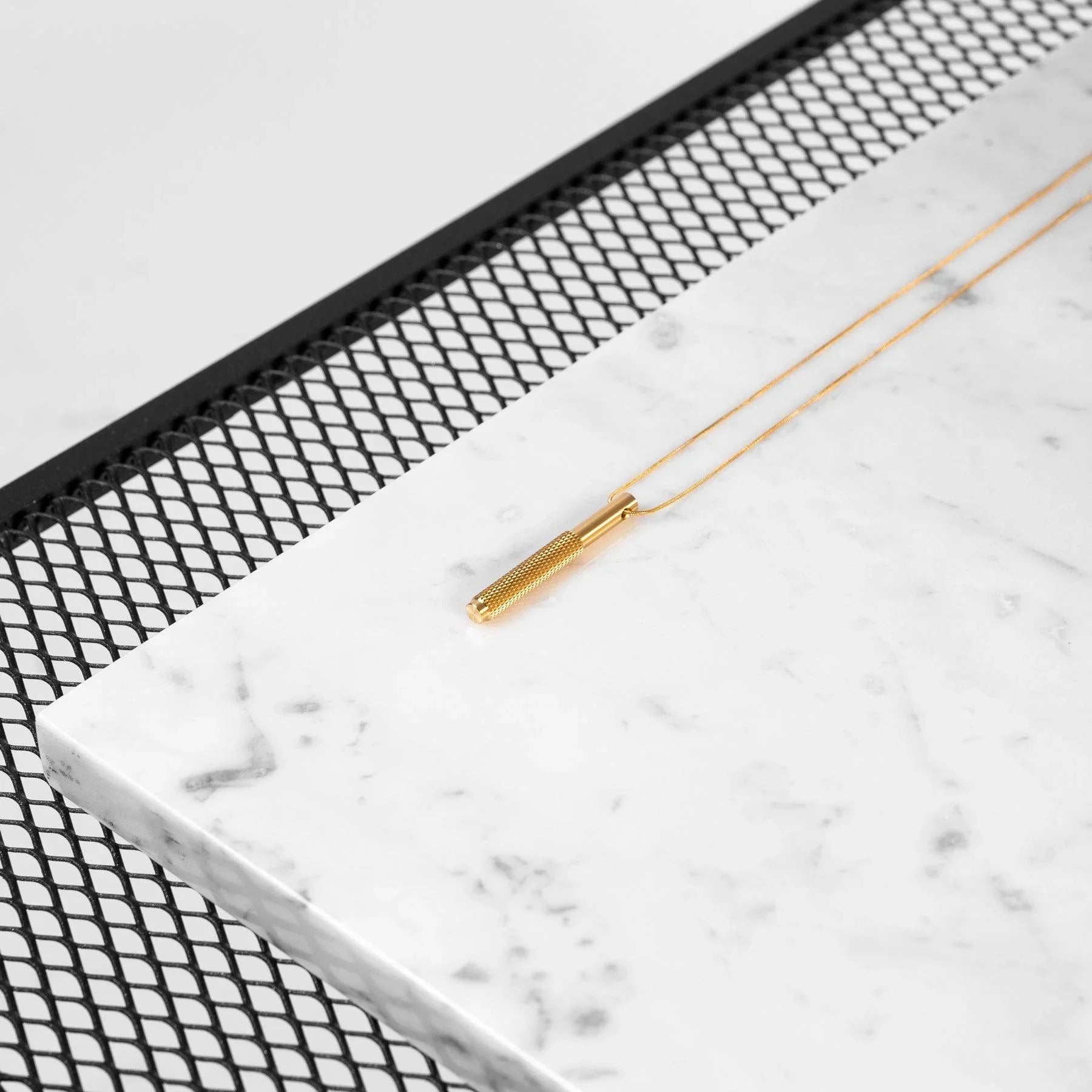 Colier / VERTICAL - Buster & Punch - PARIS14A.RO