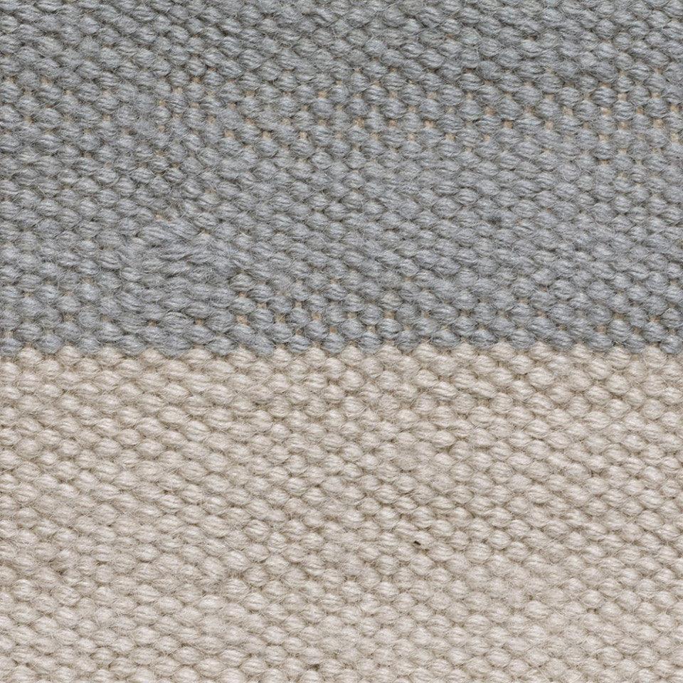 Covor albastru deschis din lana si in 200x300 cm Leyton Bolia - PARIS14A.RO