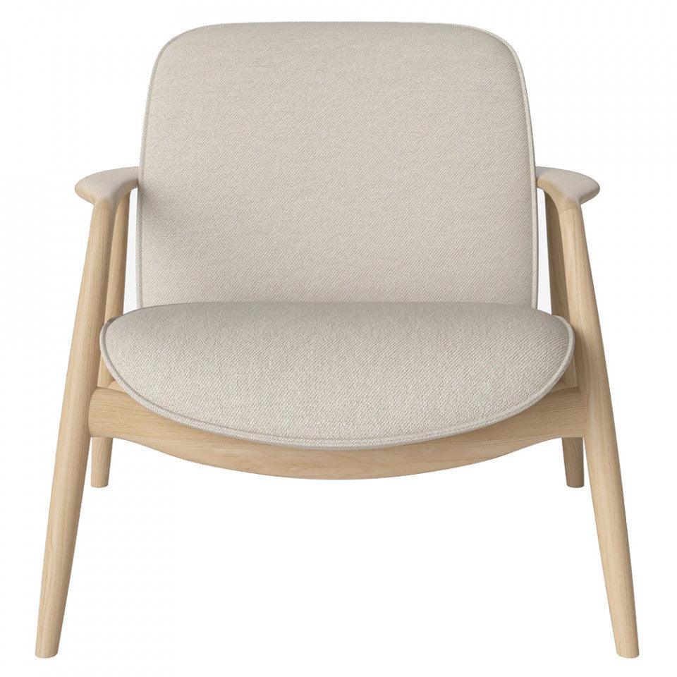 Fotoliu ivoriu din poliester reciclat si lemn de stejar Bowie Bolia - PARIS14A.RO