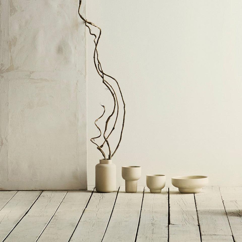 Ghiveci alb din ceramica 15 cm Forma Bolia - PARIS14A.RO