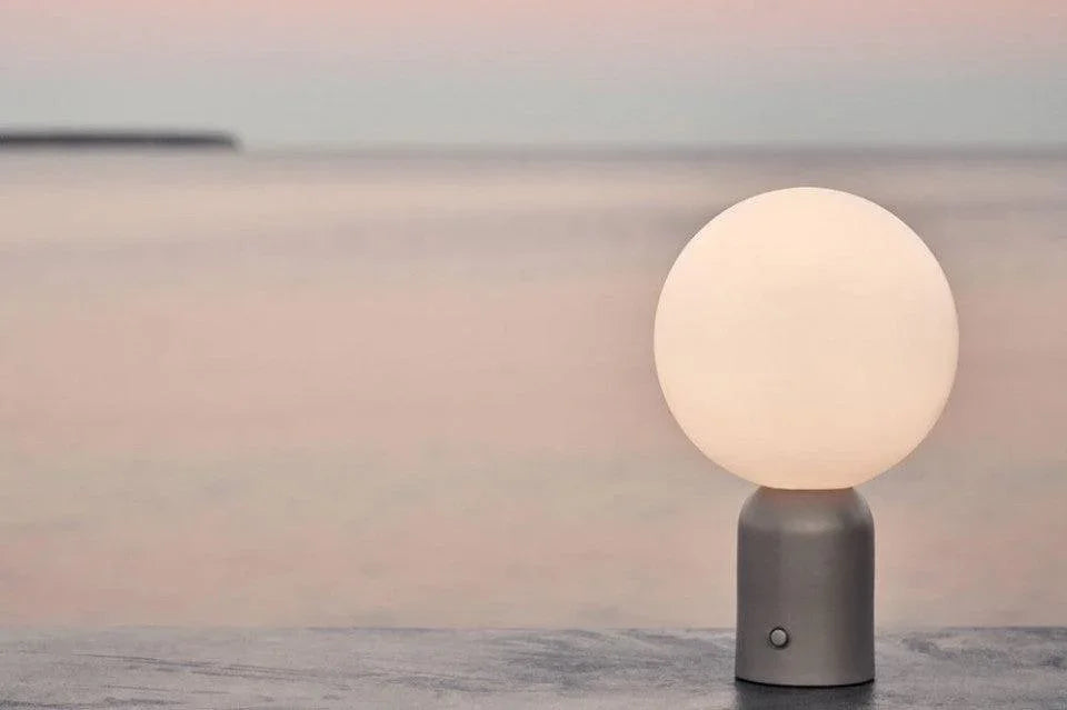 Lampa alba/gri din sticla si metal pentru exterior 28 cm Pica Outdoor Bolia - PARIS14A.RO