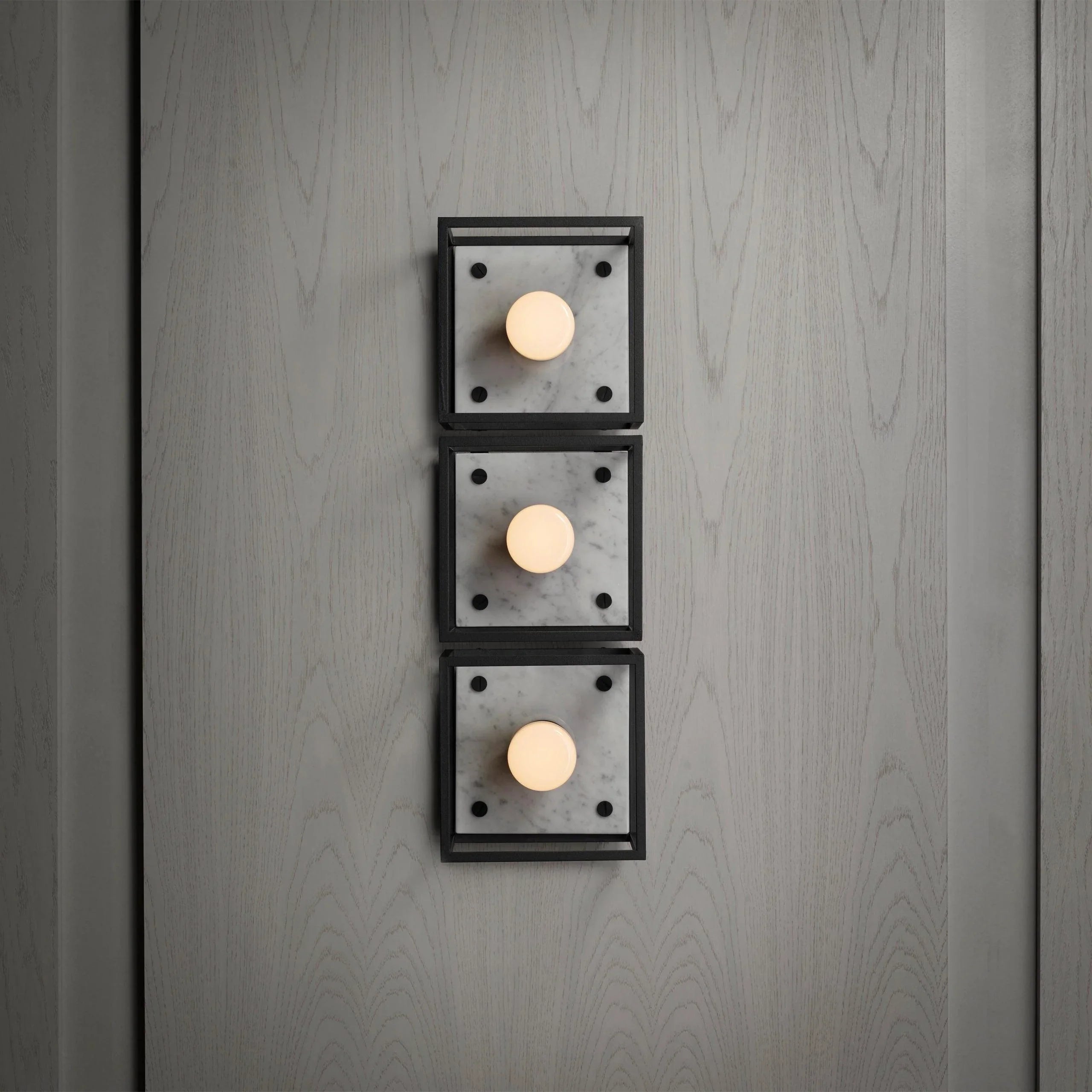 Lampa de perete Caged / SMALL / Marmura alba - Buster & Punch - PARIS14A.RO