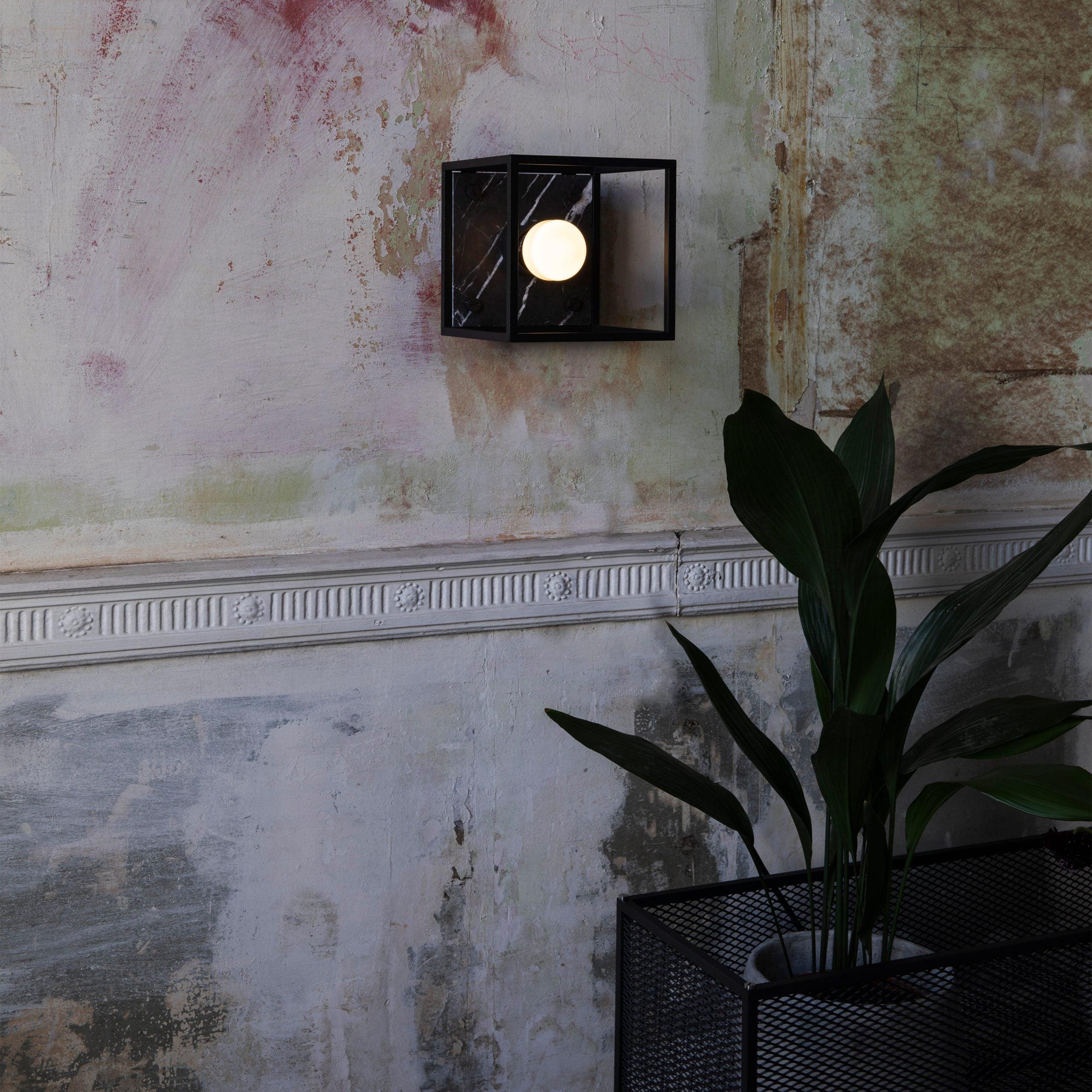 Lampa de perete Caged / SMALL / Marmura neagra - Buster & Punch - PARIS14A.RO