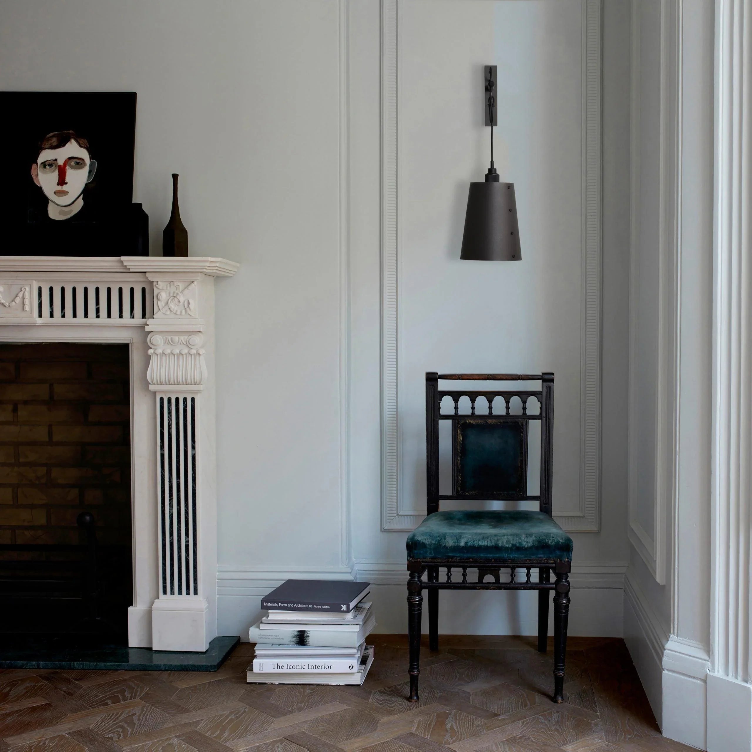 Lampa de perete HOOKED / LARGE / GRAPHITE - Buster & Punch - PARIS14A.RO