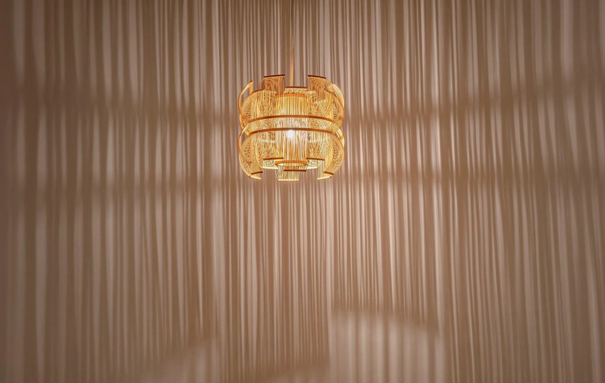 Lustra creata manual dupa tehnica japoneza takesensuji Sen by Motarasu - PARIS14A.RO