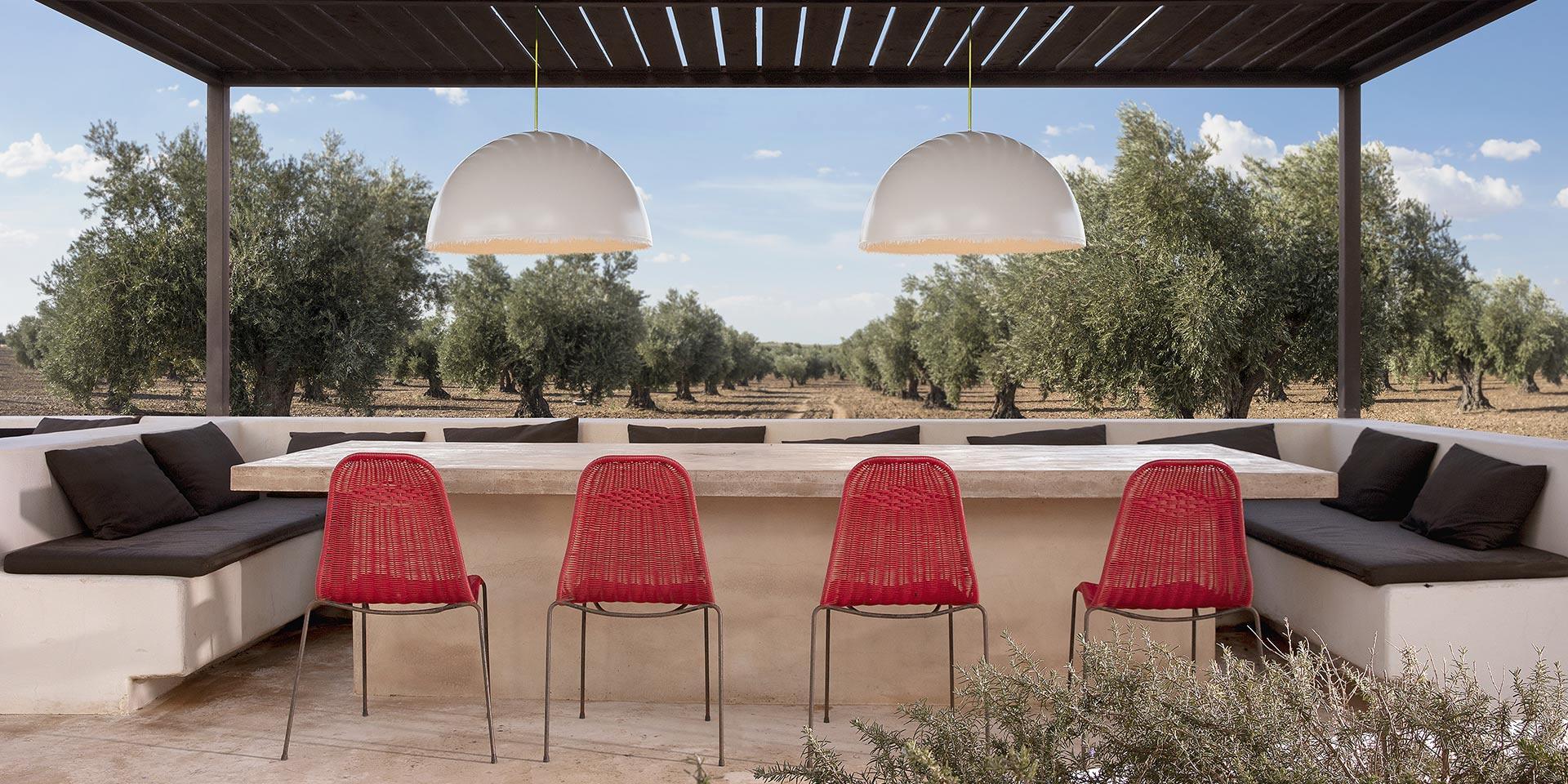 Lustra cu abajur mare din fibra de sticla Plancton by Karman - PARIS14A.RO