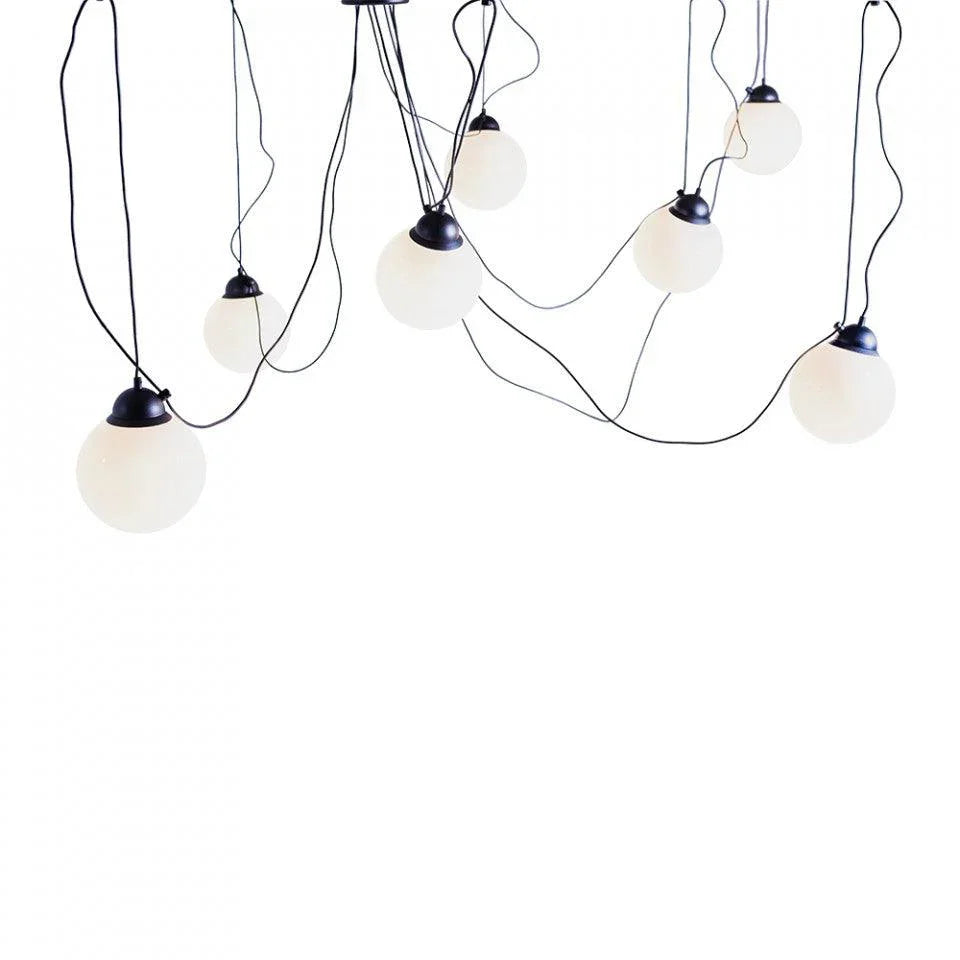 Lustra neagra din otel cu 7 becuri Popo Custom Form - PARIS14A.RO