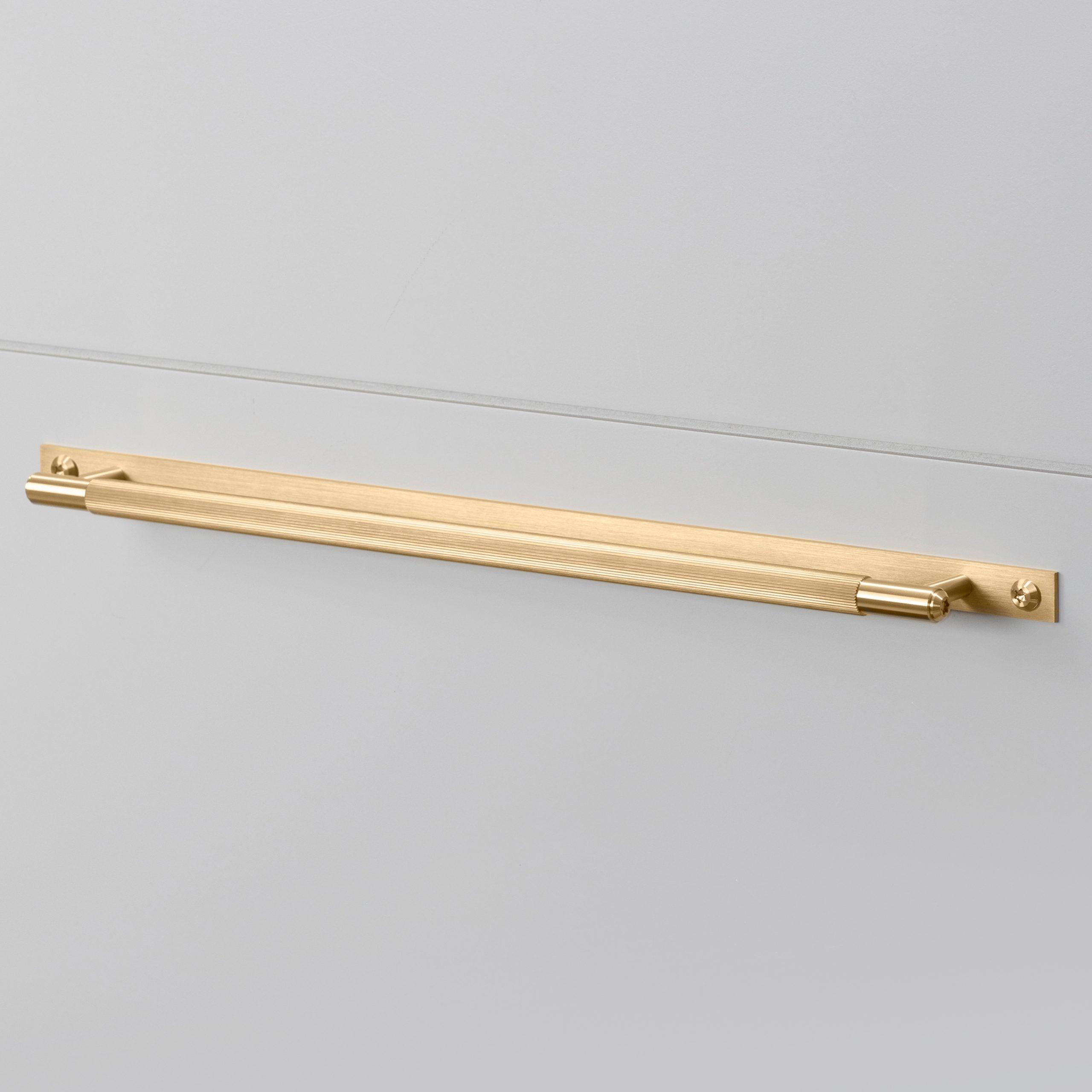 Maner tip bara PULL BAR / Cu placa / Mare / LINEAR - Buster & Punch - PARIS14A.RO