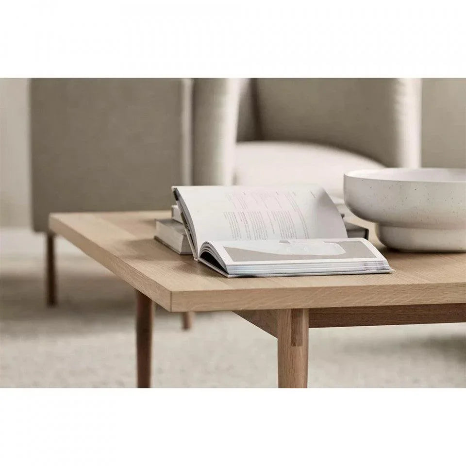 Masa de cafea maro din lemn de stejar 60x120 cm Berlin Bolia - PARIS14A.RO