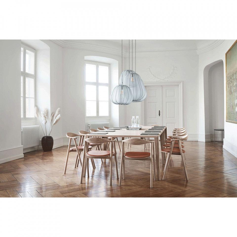 Masa dining neagra din lemn de stejar 130x130 cm Graceful Bolia - PARIS14A.RO