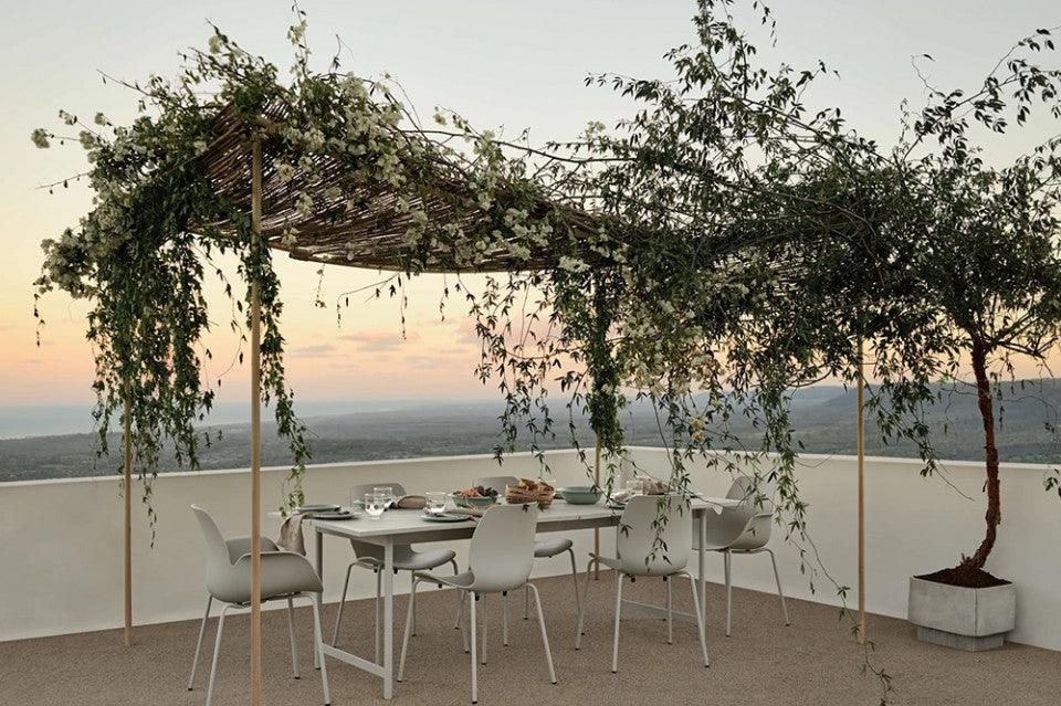 Masa dining pentru exterior gri din beton si otel 90x230 cm Track Bolia - PARIS14A.RO