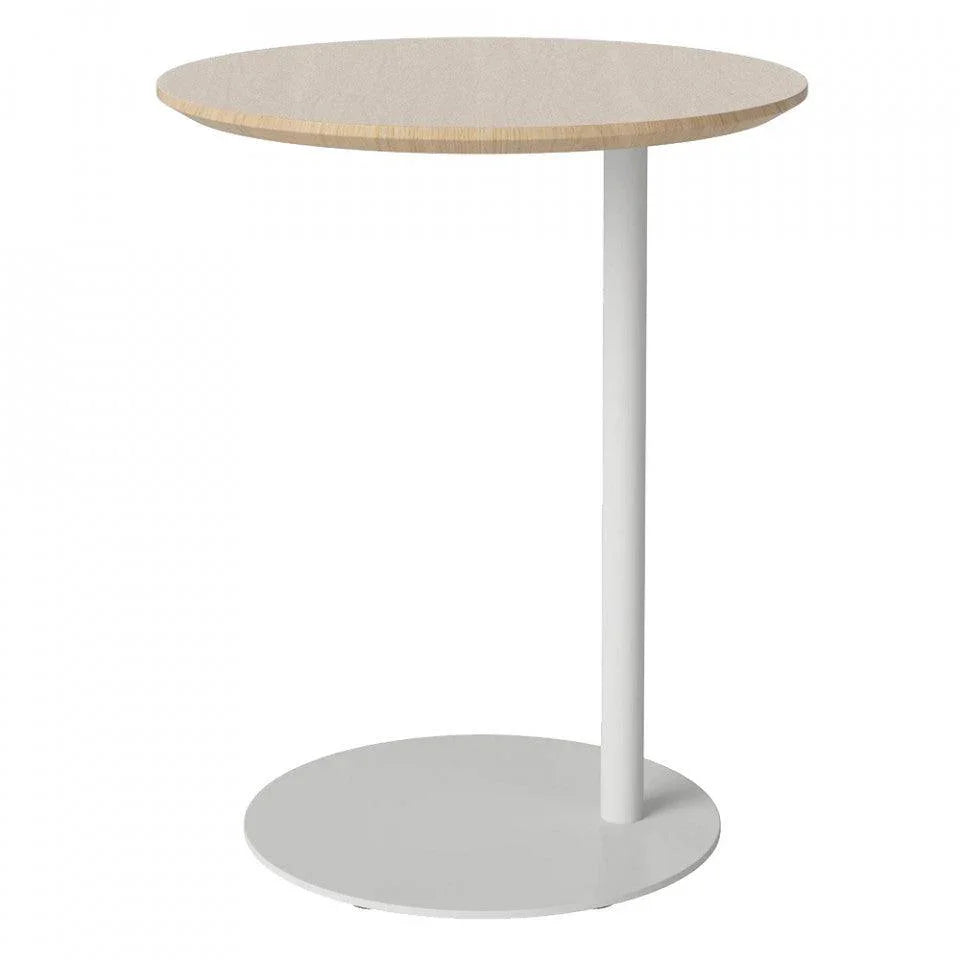 Masa laterala gri din lemn de stejar si otel 45 cm Pillar Bolia - PARIS14A.RO