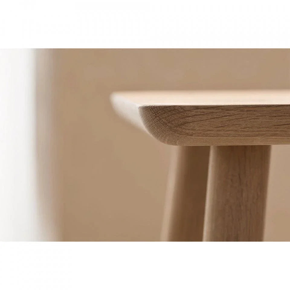 Masa laterala maro deschis din lemn de stejar 42 cm Forest Bolia - PARIS14A.RO