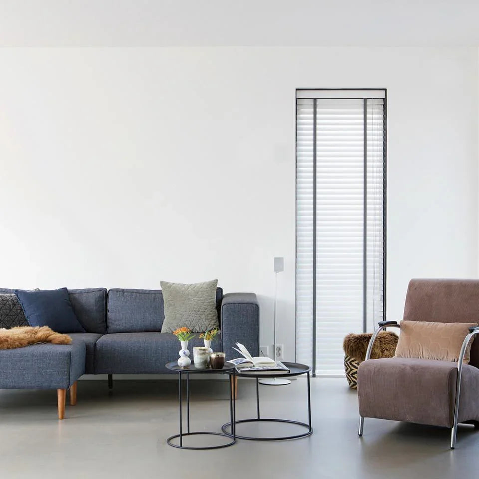 Masuta neagra din metal 40 cm Ivar - PARIS14A.RO