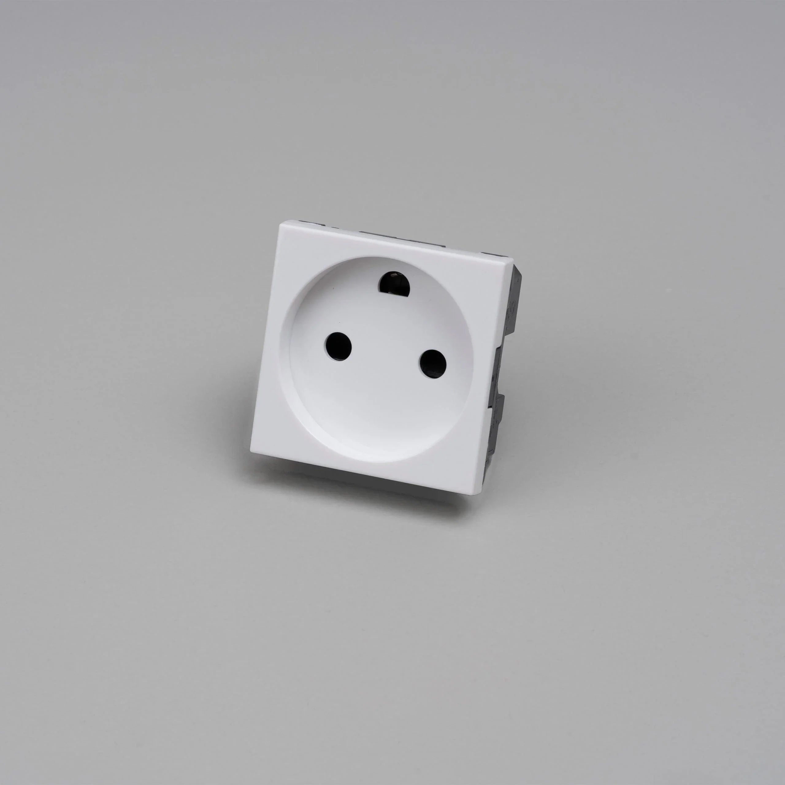 Modul cu priza DANISH / Tip K / 45MM - Buster & Punch - PARIS14A.RO