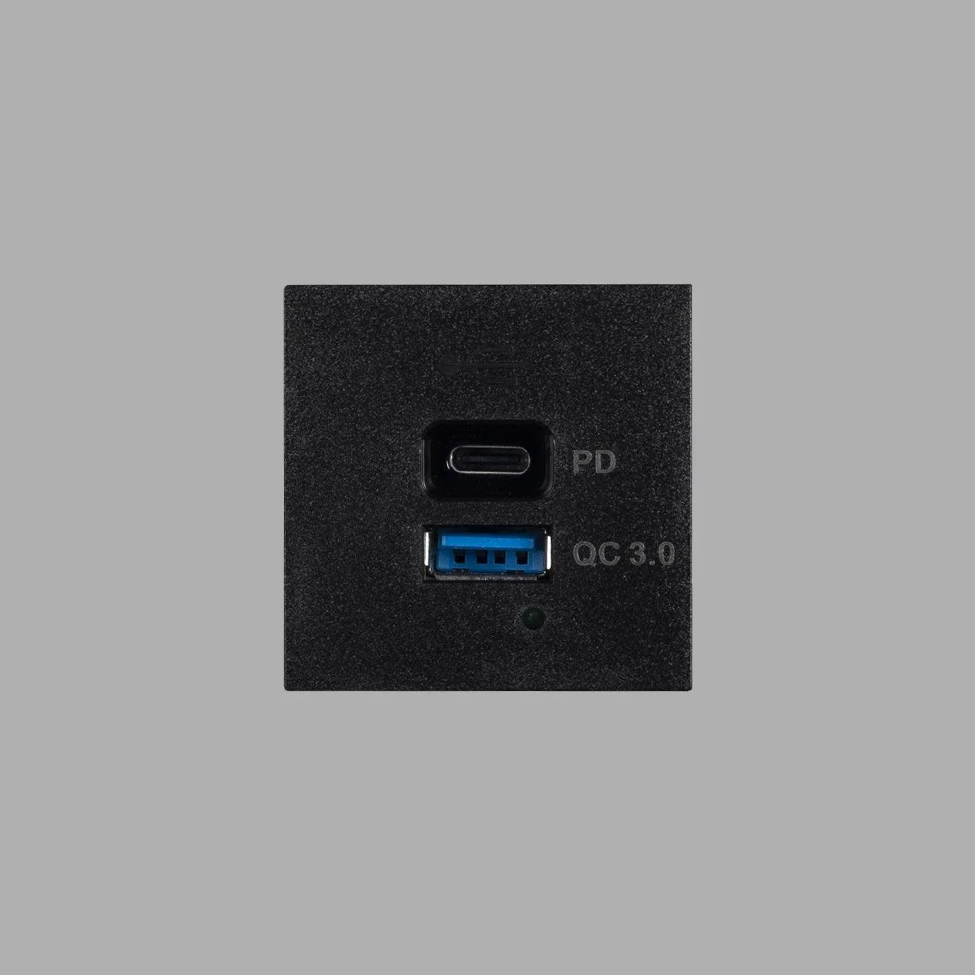 Modul cu USB / USB A + C QUICKCHARGE / 45MM - Buster & Punch - PARIS14A.RO