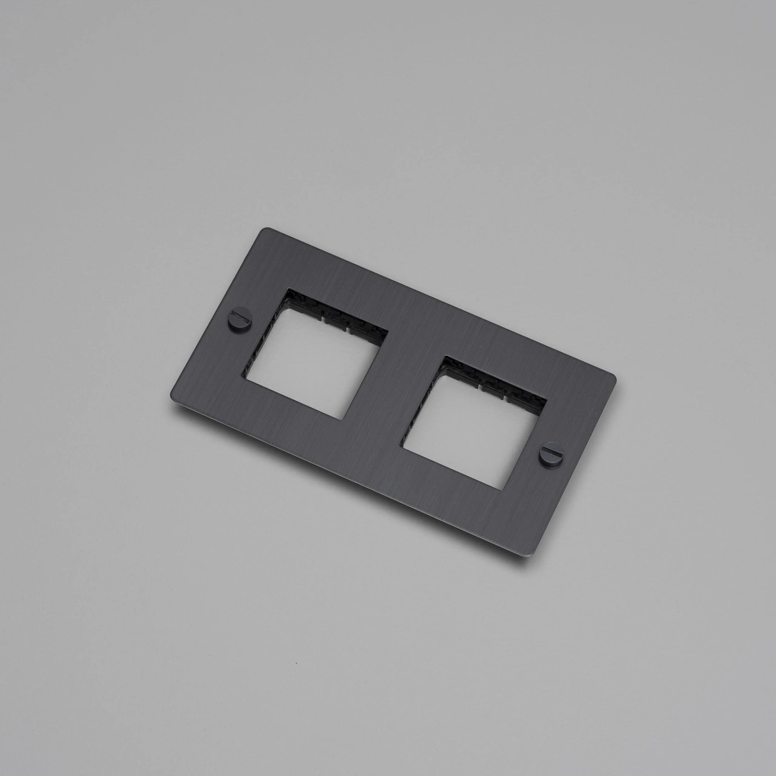 Placa de perete 2G / Fara insertii - Buster & Punch - PARIS14A.RO