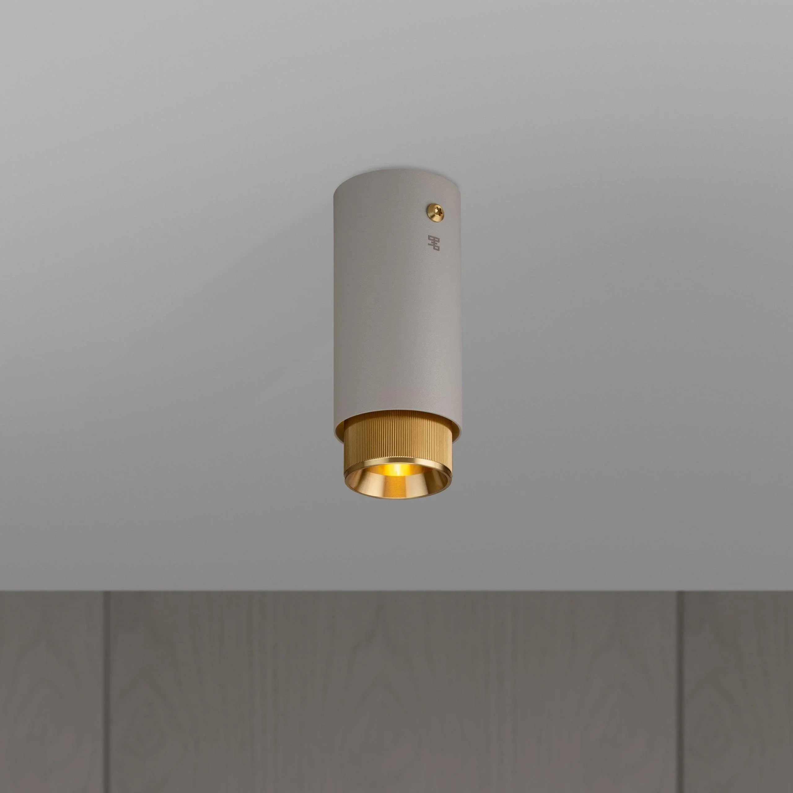 Reflector fixat pe tavan Exhaust LINEAR / STONE - Buster & Punch - PARIS14A.RO