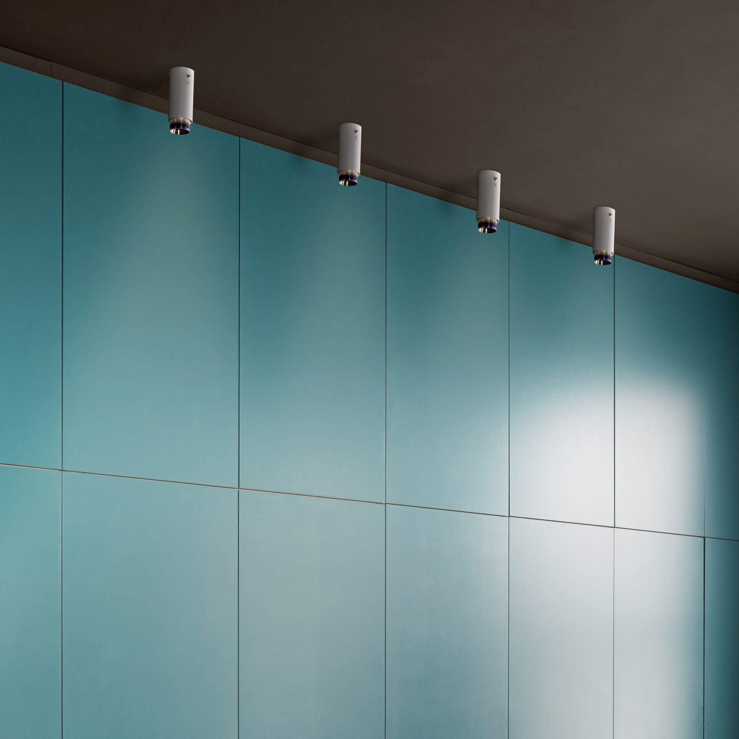 Reflector fixat pe tavan Exhaust LINEAR / STONE - Buster & Punch - PARIS14A.RO