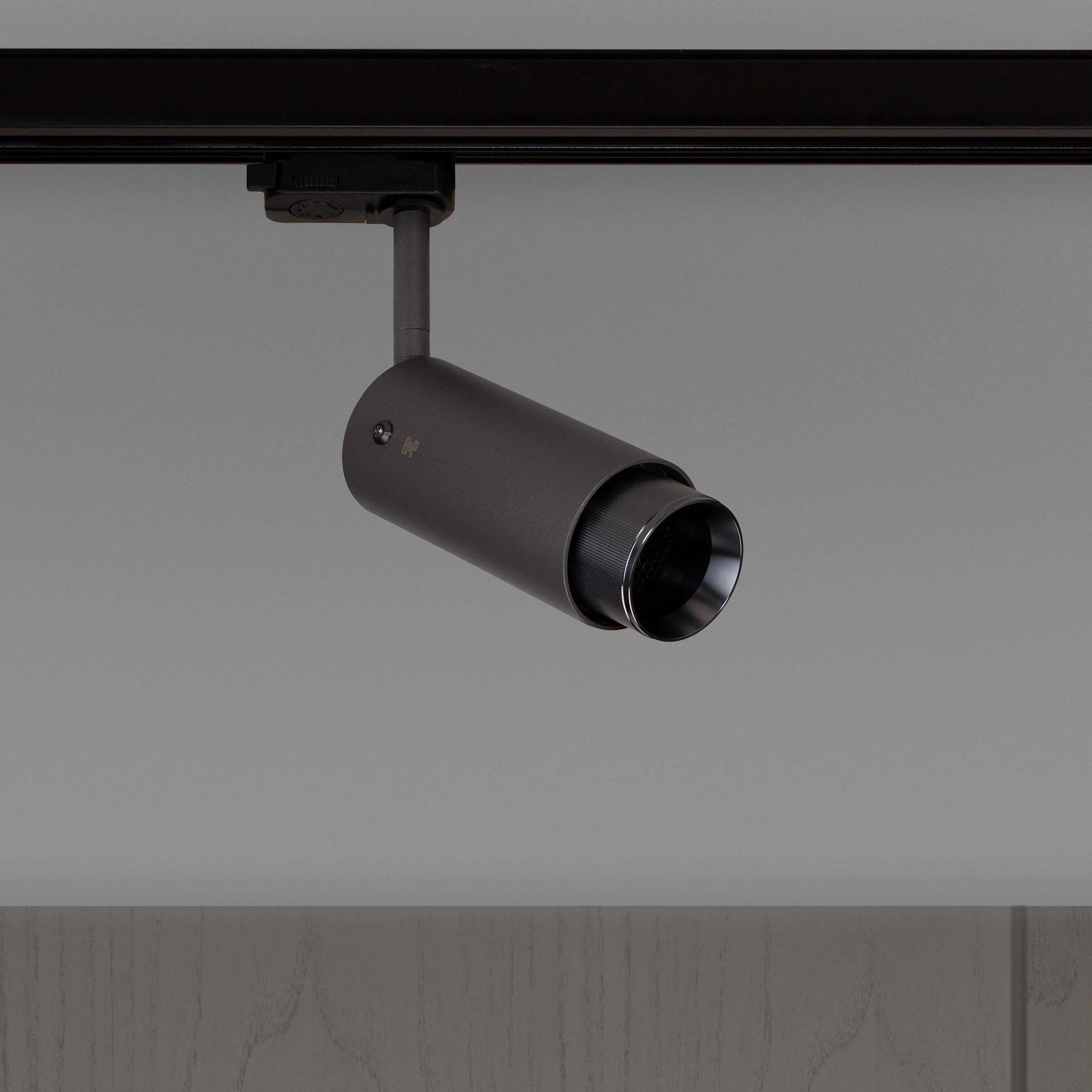 Reflector pe sina Exhaust TRACK / LINEAR / GRAPHITE - Buster & Punch - PARIS14A.RO