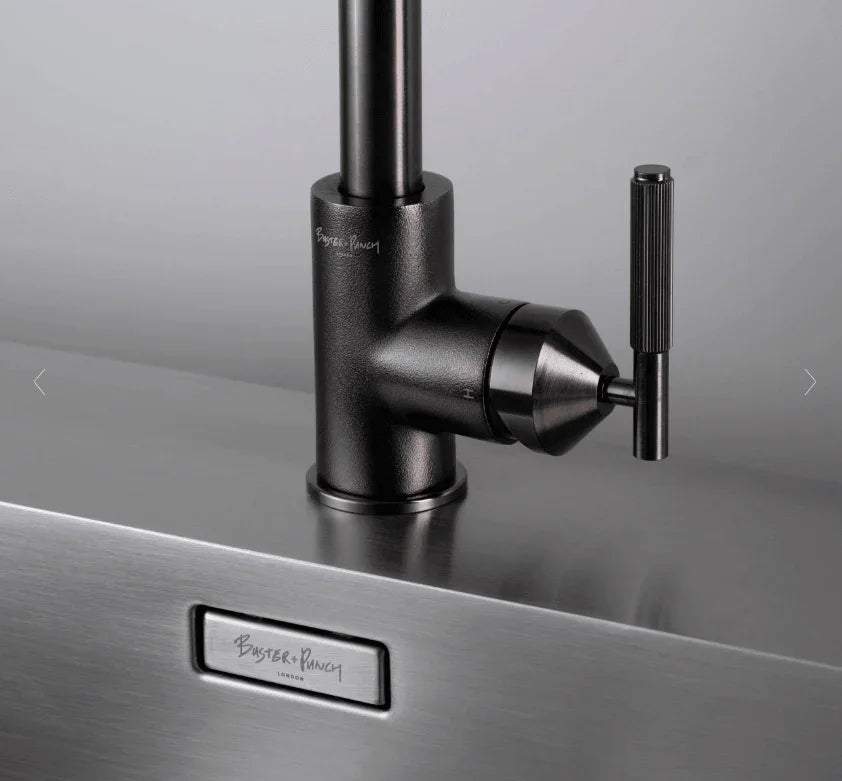 Robinet de bucatarie / Mixer cu pulverizator / Linear - Buster & Punch - PARIS14A.RO
