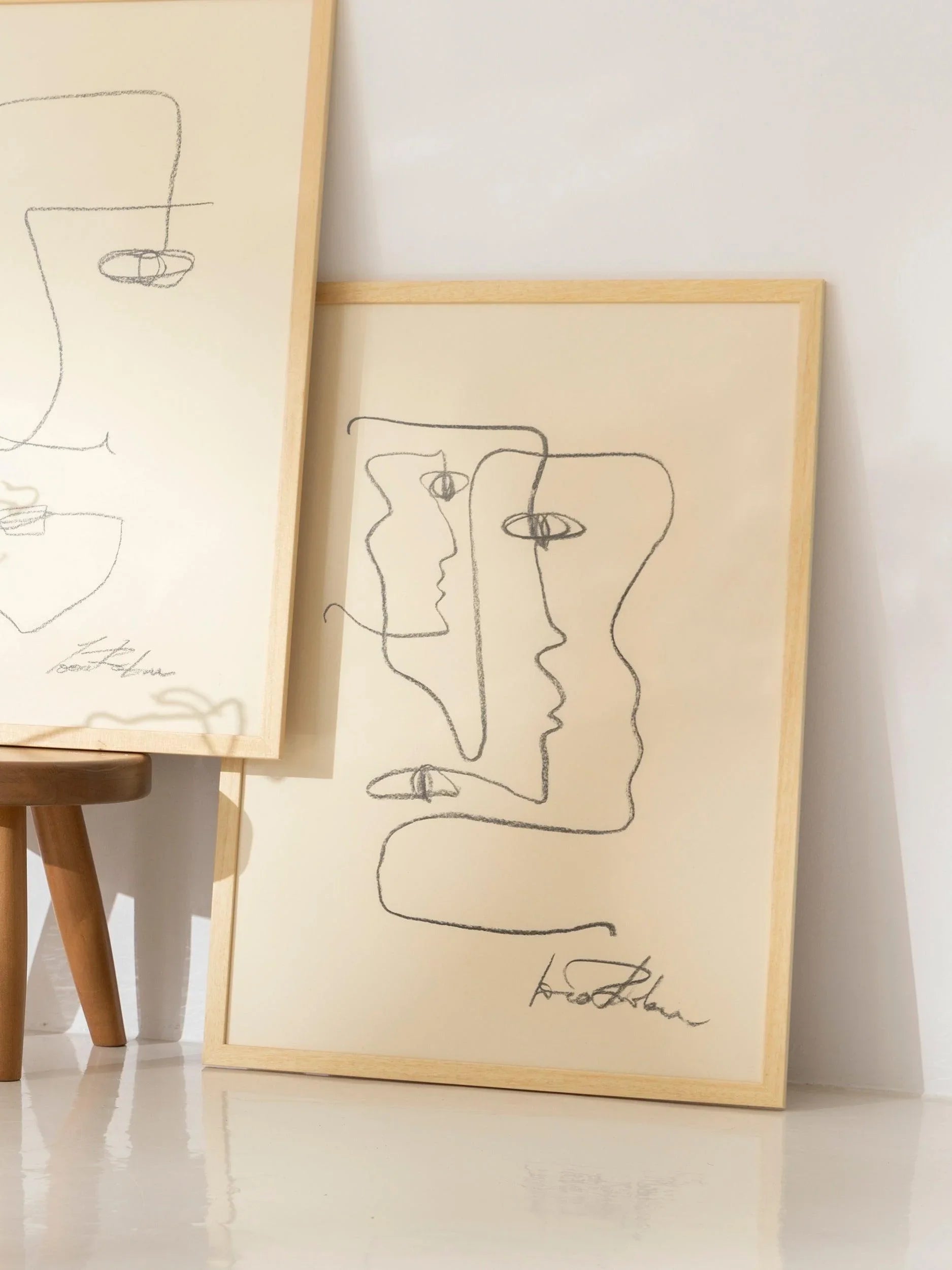 Schita Originala de Ioana Robu - "Timp" - PARIS14A.RO