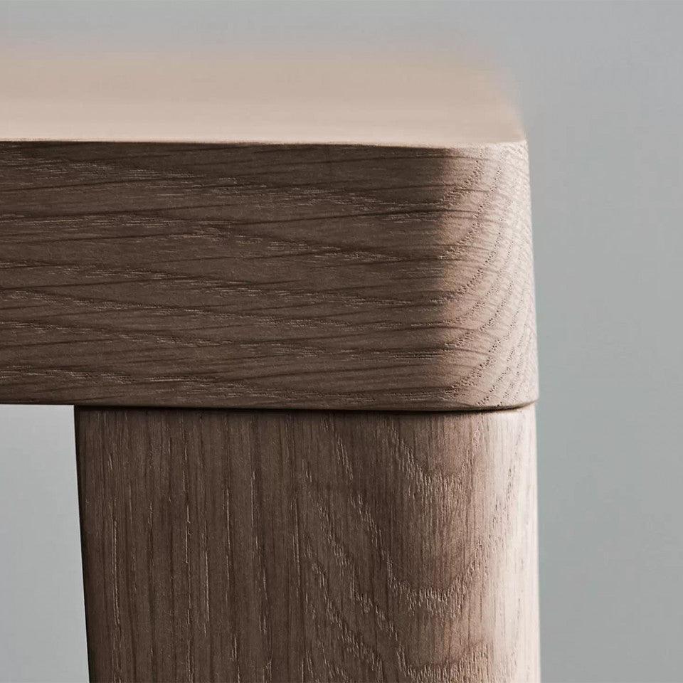 Set 2 alonje masa maro din lemn de stejar Graceful Bolia - PARIS14A.RO