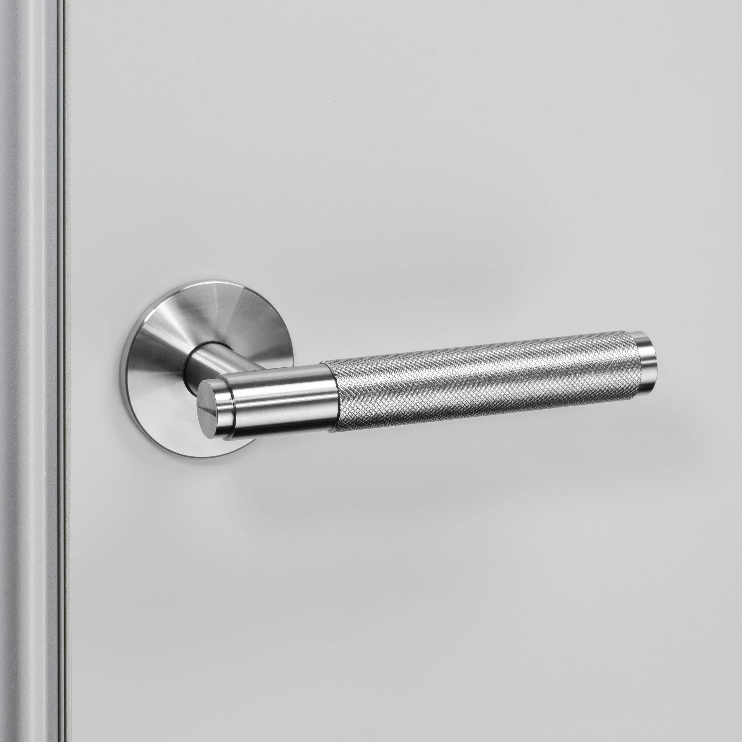 Set manere pentru usa / Cross - Buster & Punch - PARIS14A.RO