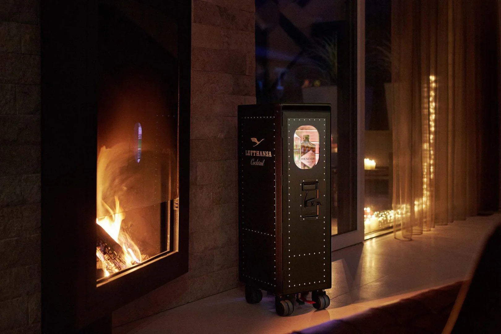 Troler avion pentru bar rivet rocker_black Lufthansa classic - PARIS14A.RO