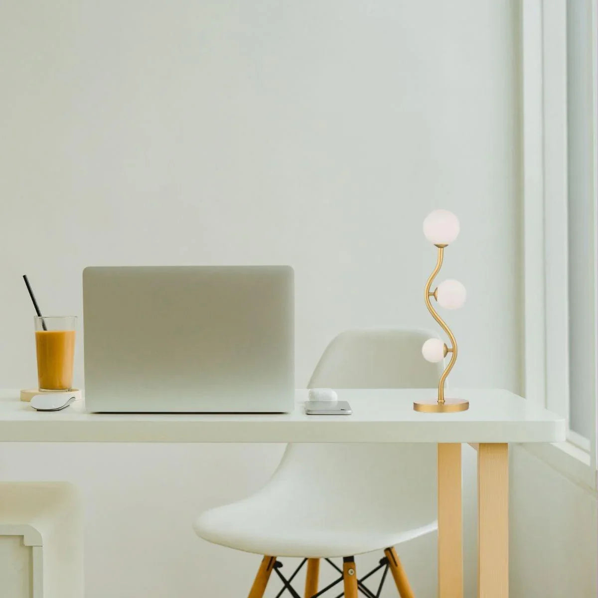 Veioza aurie/sticla Uva Maytoni MOD059TL-03G - PARIS14A.RO