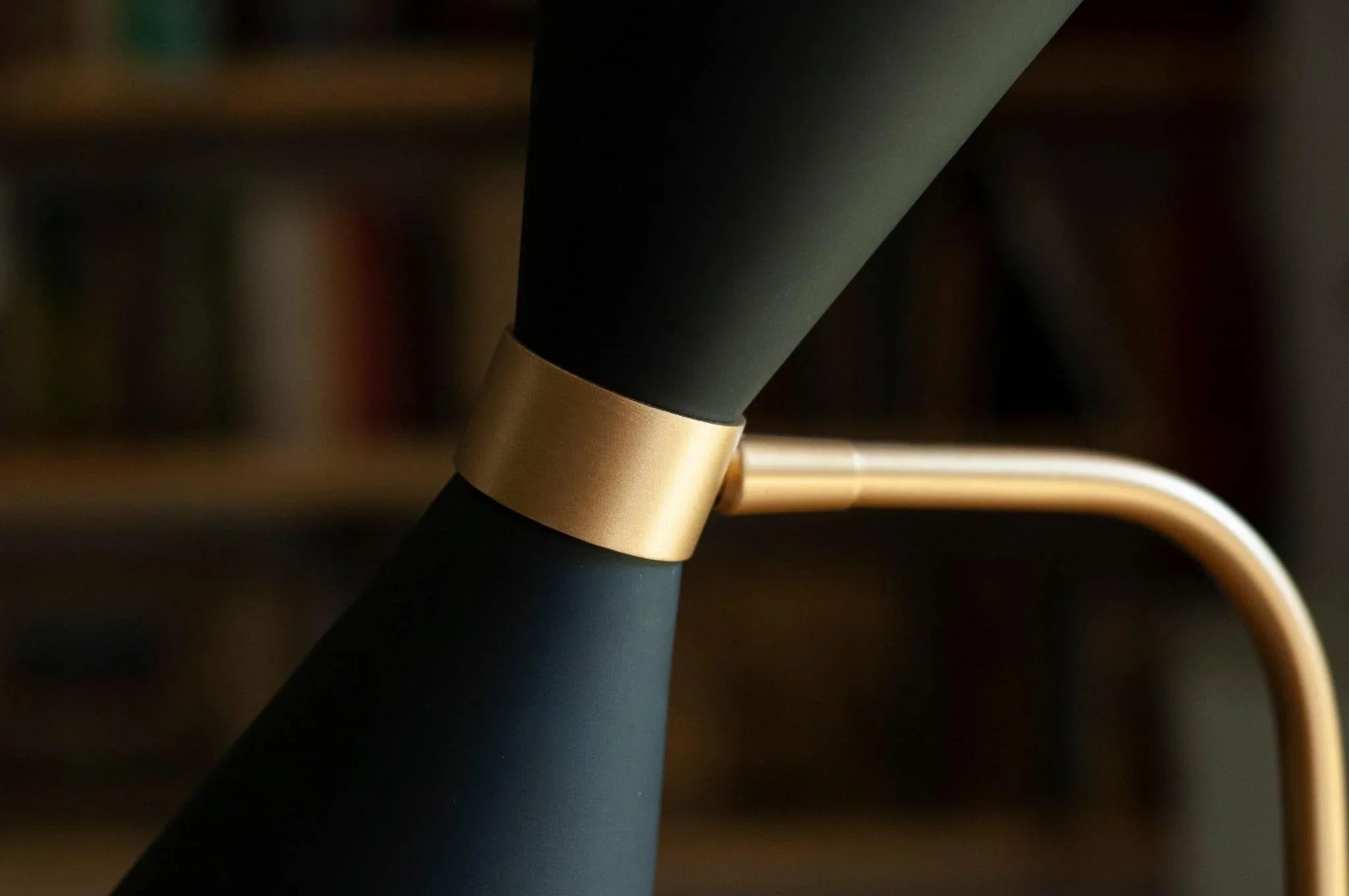 Veioza CORNET LED MAXLIGHT T0039 - PARIS14A.RO