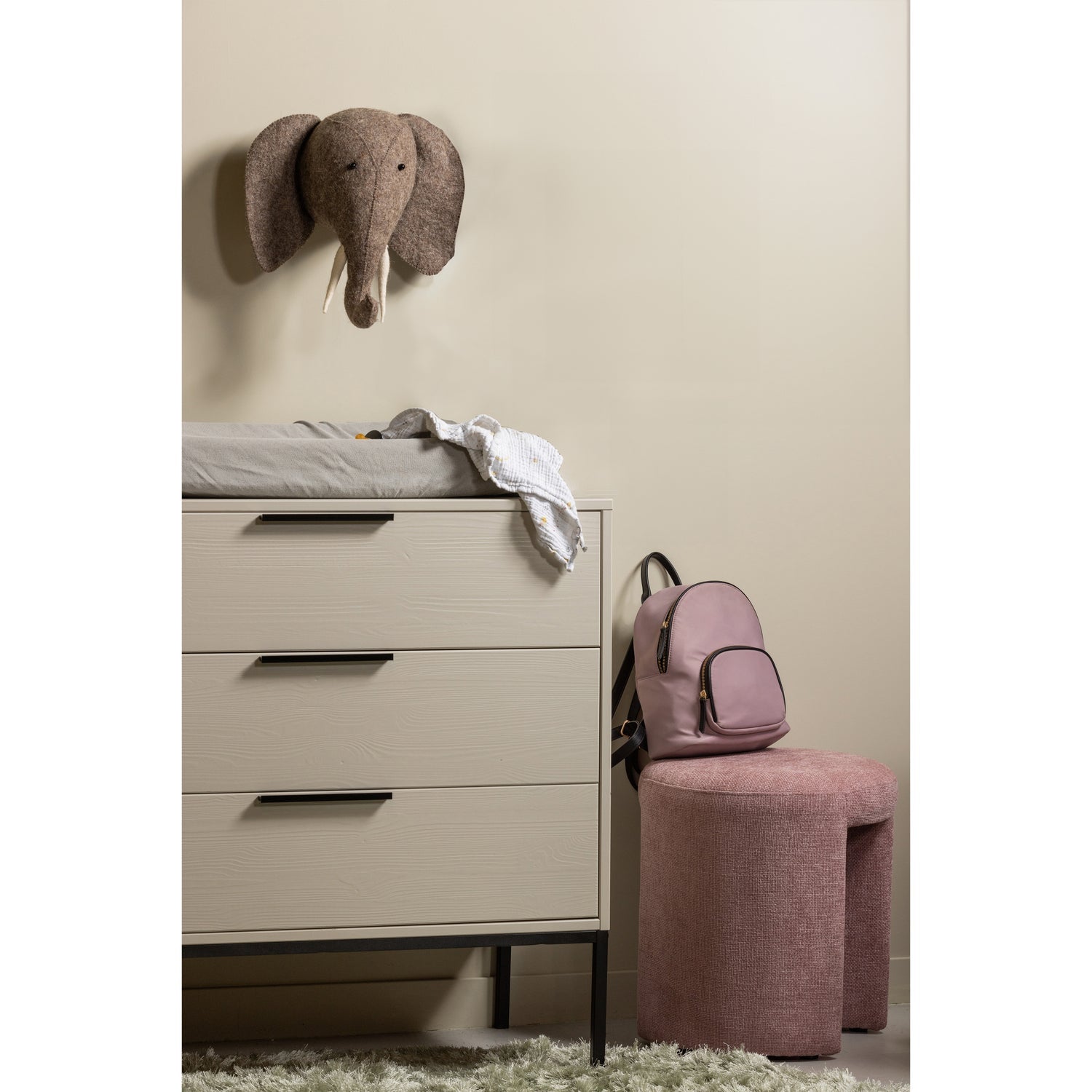 WOOOD taburet CHARLIE UPHOLSTERED | 100% Pes | Blush | 47x45x45 cm