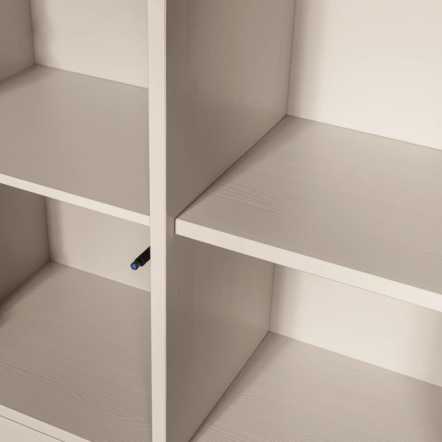 MEREL STORAGE CABINET PINE DUST [fsc]