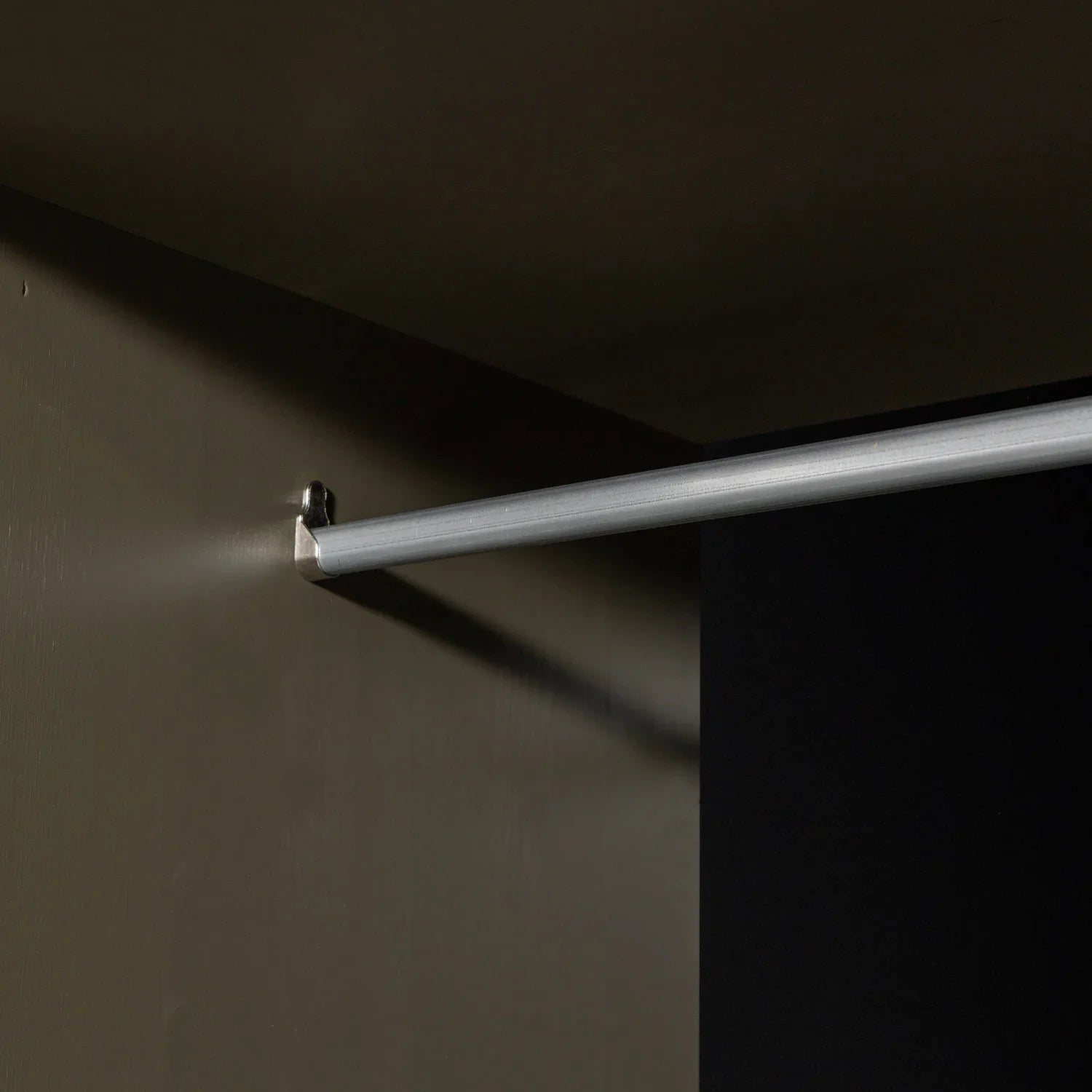 ALFIE WARDROBE 160CM PINE FOREST [fsc]