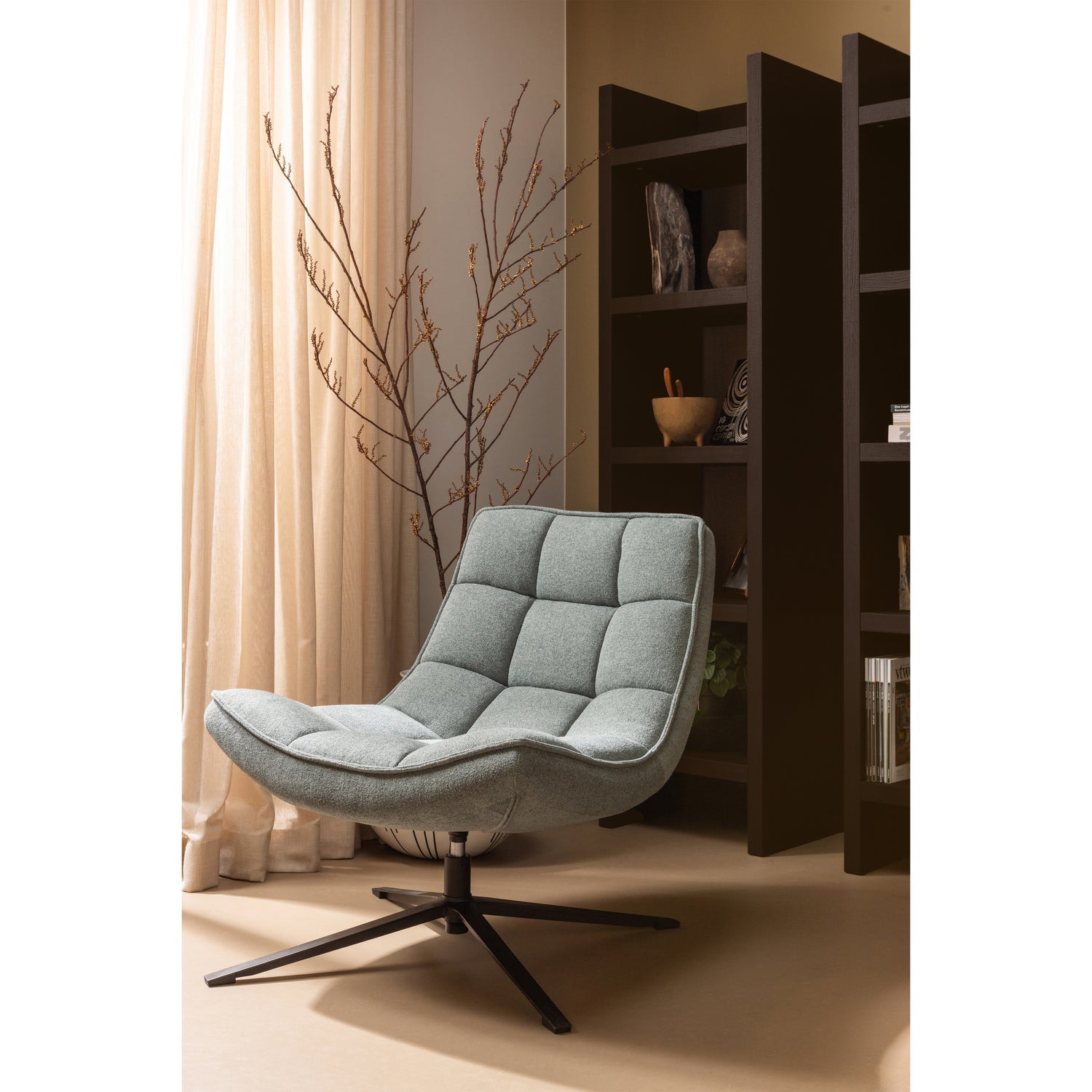 WOOOD fotoliu MAUDI SWIVEL ARMCHAIR | 100% Pes | Piatra | 84x74x86 cm