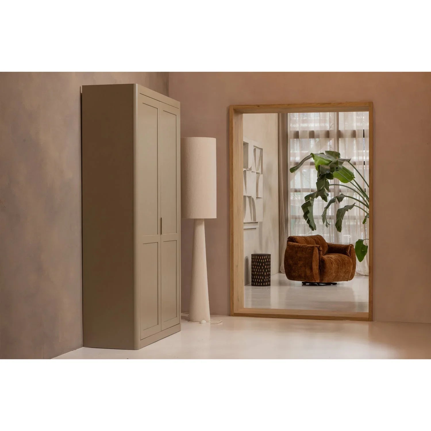 GUNNAR STORAGE CABINET PINE MUD [fsc]