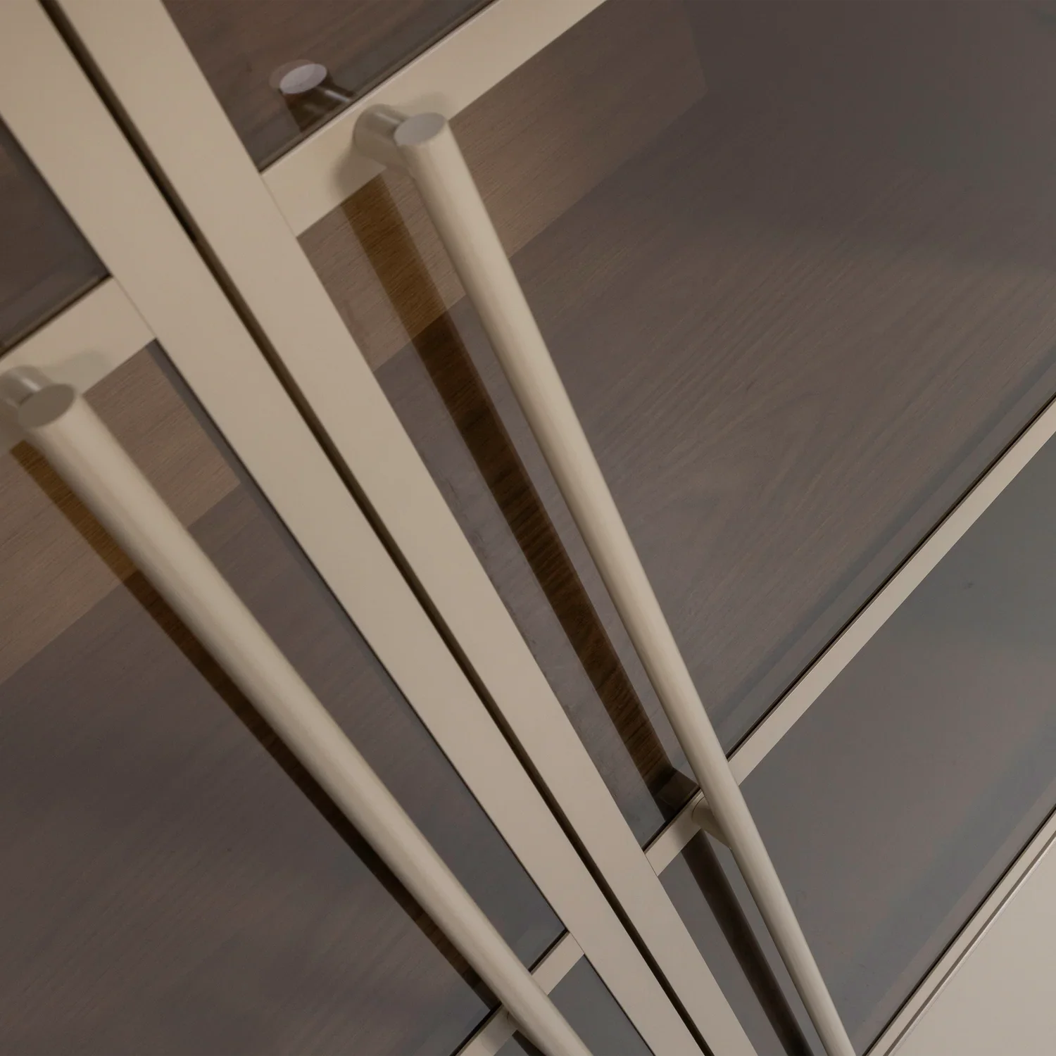 CASA SHOWCABINET PINE MUD [fsc]